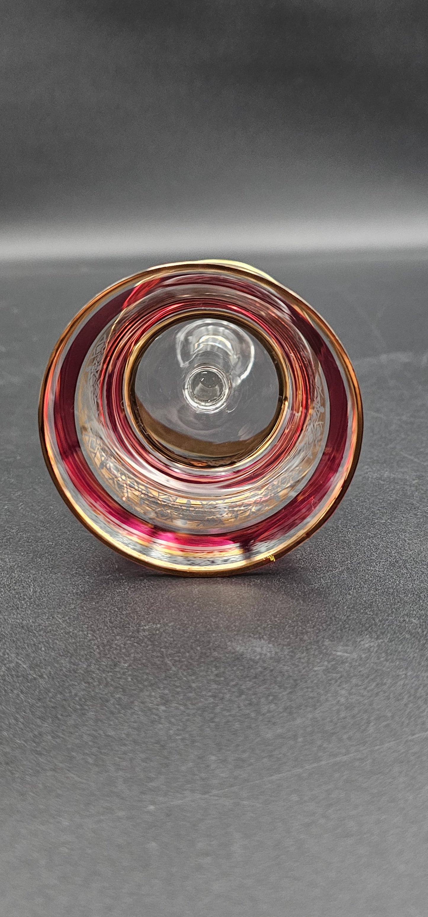 Set of 6 Small Crystal coupes with red and golden coloured detailing. 100ml 9.5cm tall