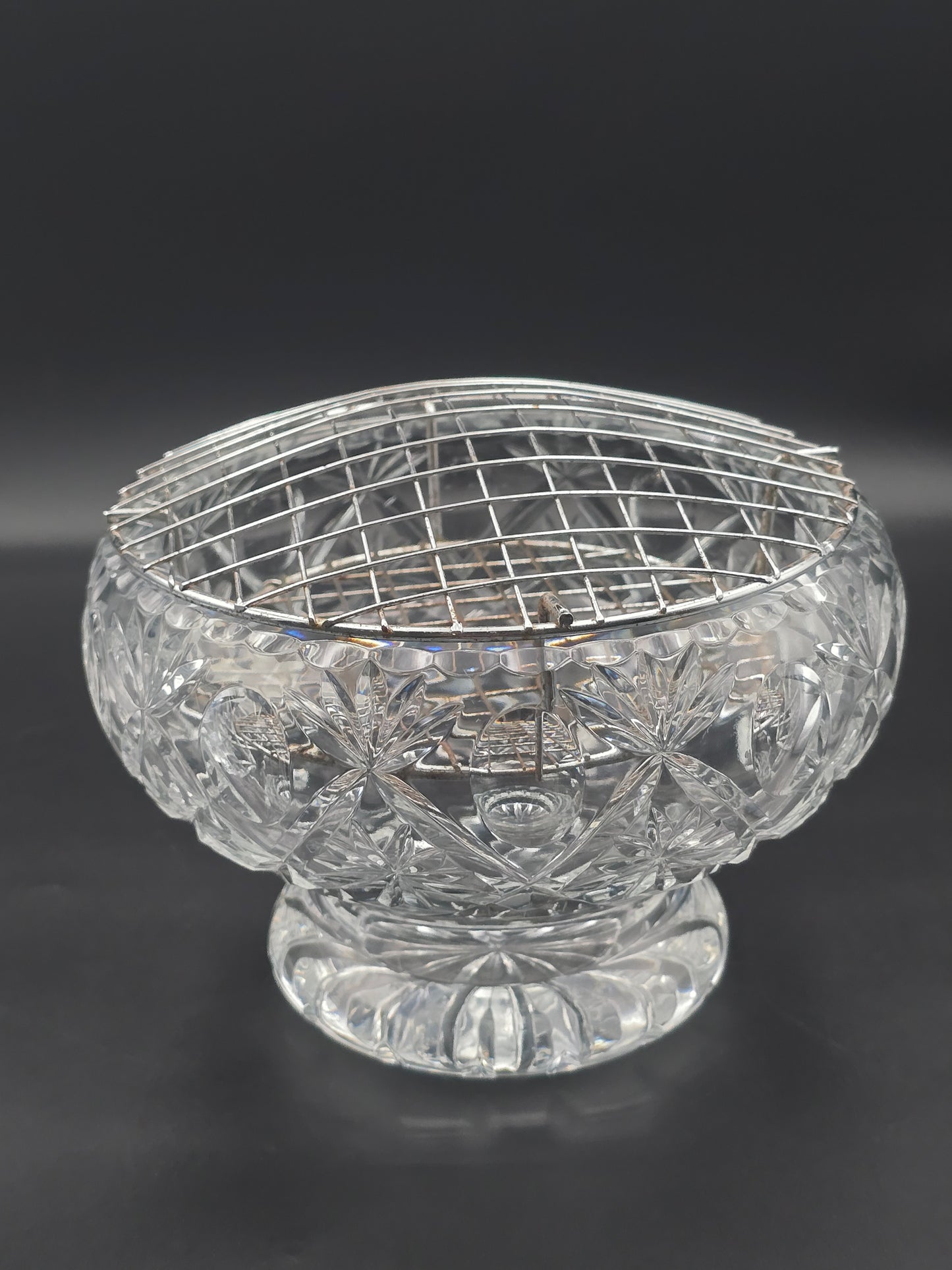 Vintage Heavy Cut Crystal Rose Bowl with Flower & Thumbprint Design, Star-Cut Base, 7.5" Wide, 2.57kg