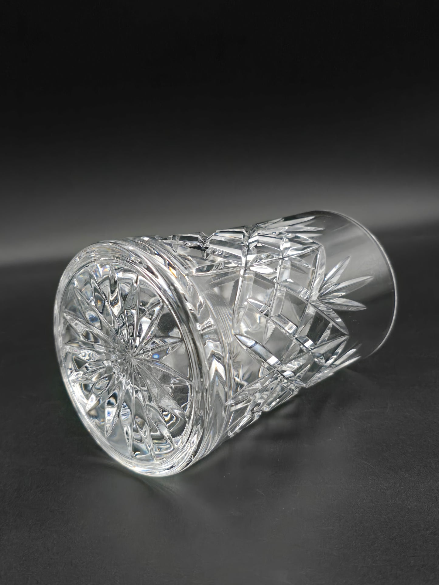 Vintage Cut Crystal Beer Tankard – One Pint Heavyweight Glass Mug – 14cm Tall, 8cm Rim – Ideal Gift for Him, Possibly Edinburgh Crystal