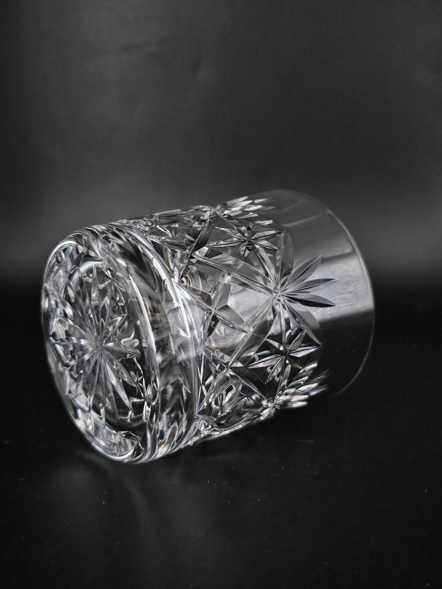 Set of 6 Vintage Crystal Tumblers. Ideal for Whisky, Water Juice or Spirits. 9oz