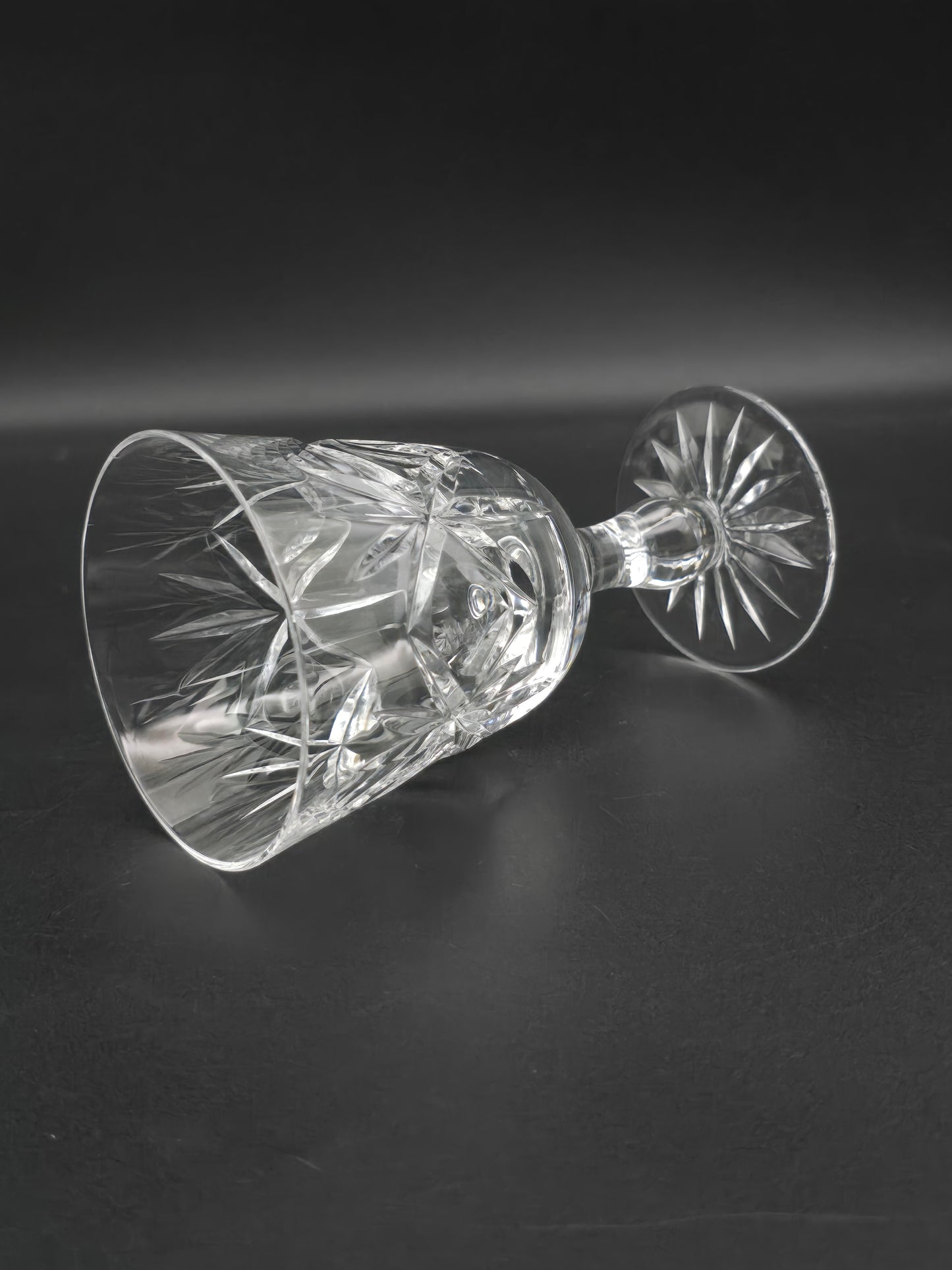 Set of 4* Large Vintage Crystal wine glasses. 250ml