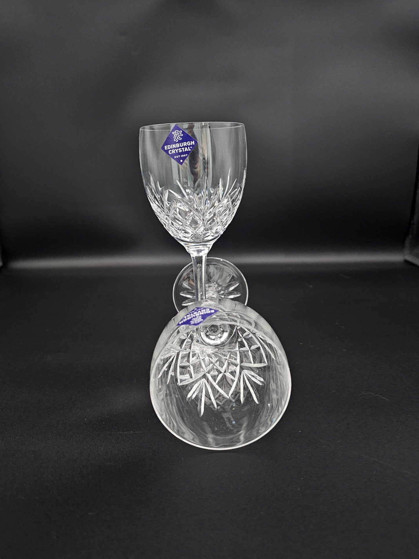 Pair of Edinburgh Crystal Tay Pattern Wine Glasses. 275ml. 19cm tall. Boxed.