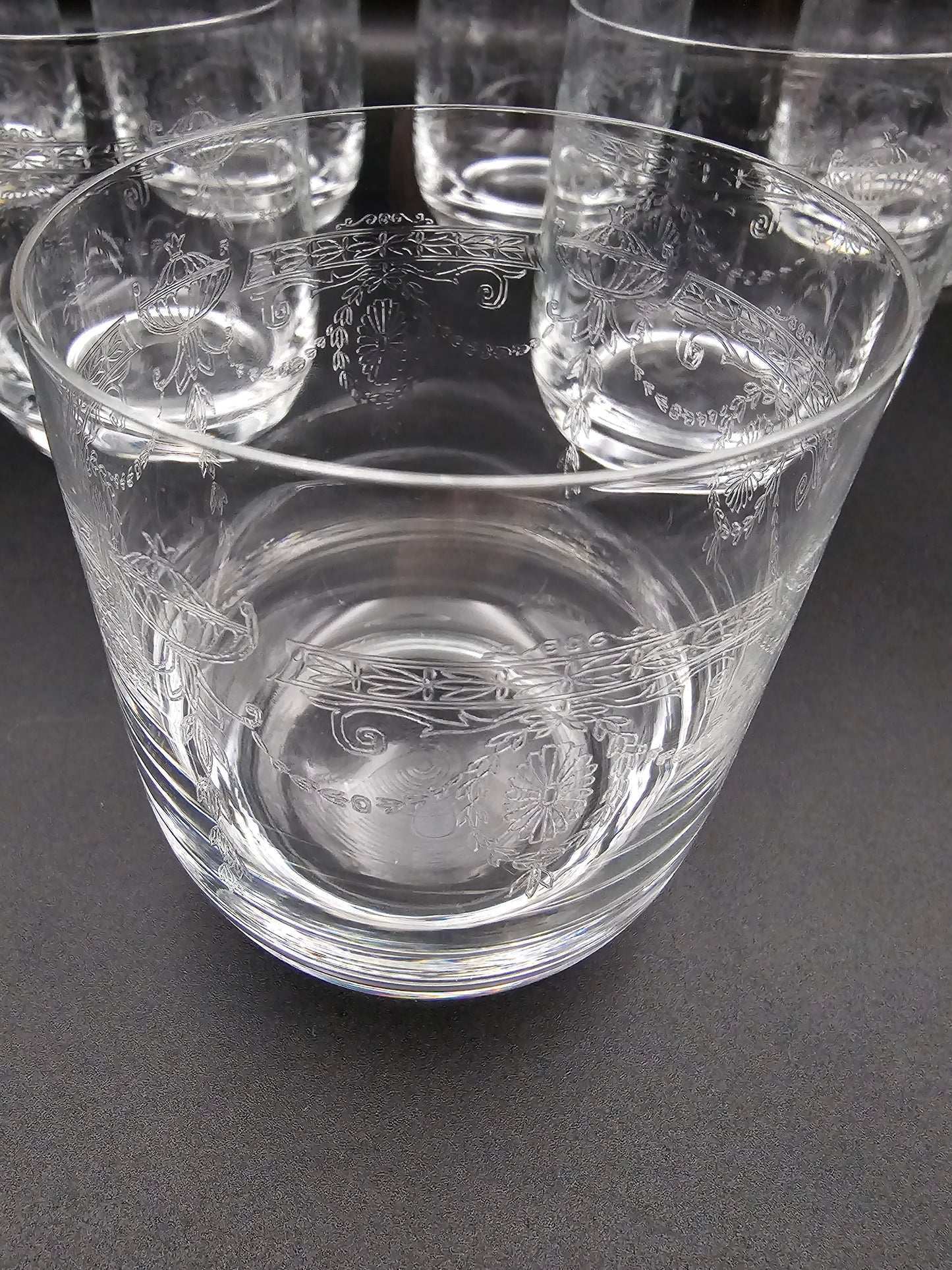 Set of 7 Etched Crystal Tumblers. Ideal for Whisky/Gin/Vodka, Water or Juice. 300ml / 11oz