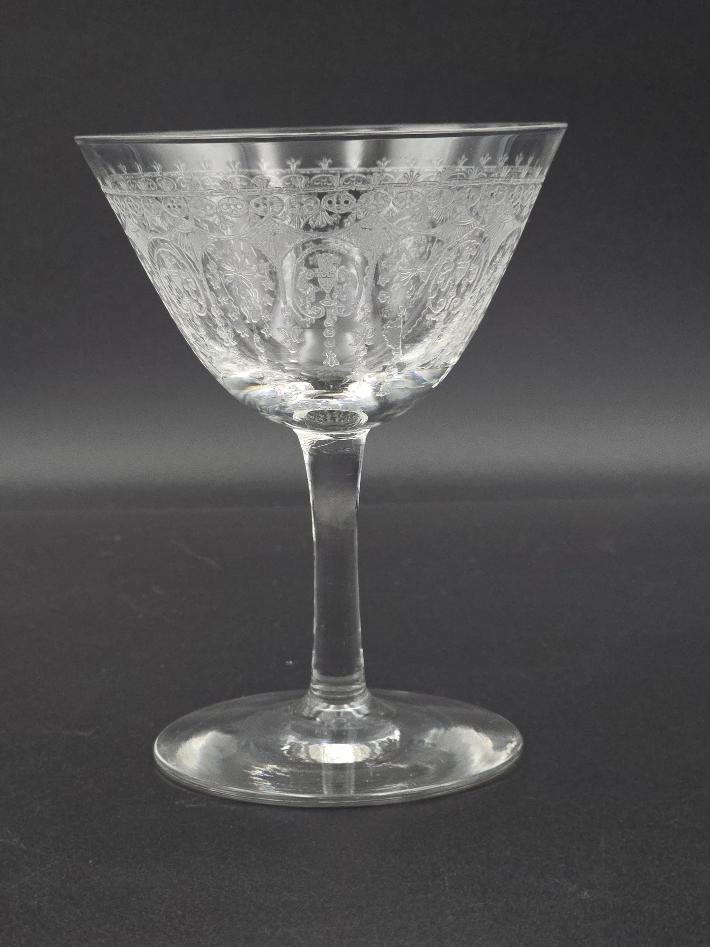 Set of 6 Beautifully etched crystal champagne coupes. 125ml. 11cm tall