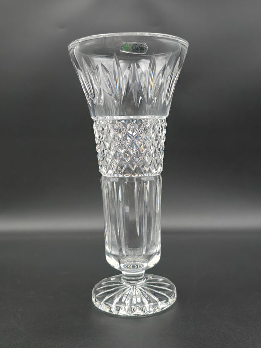 Vintage Galway Irish Crystal Vase . 22cm tall