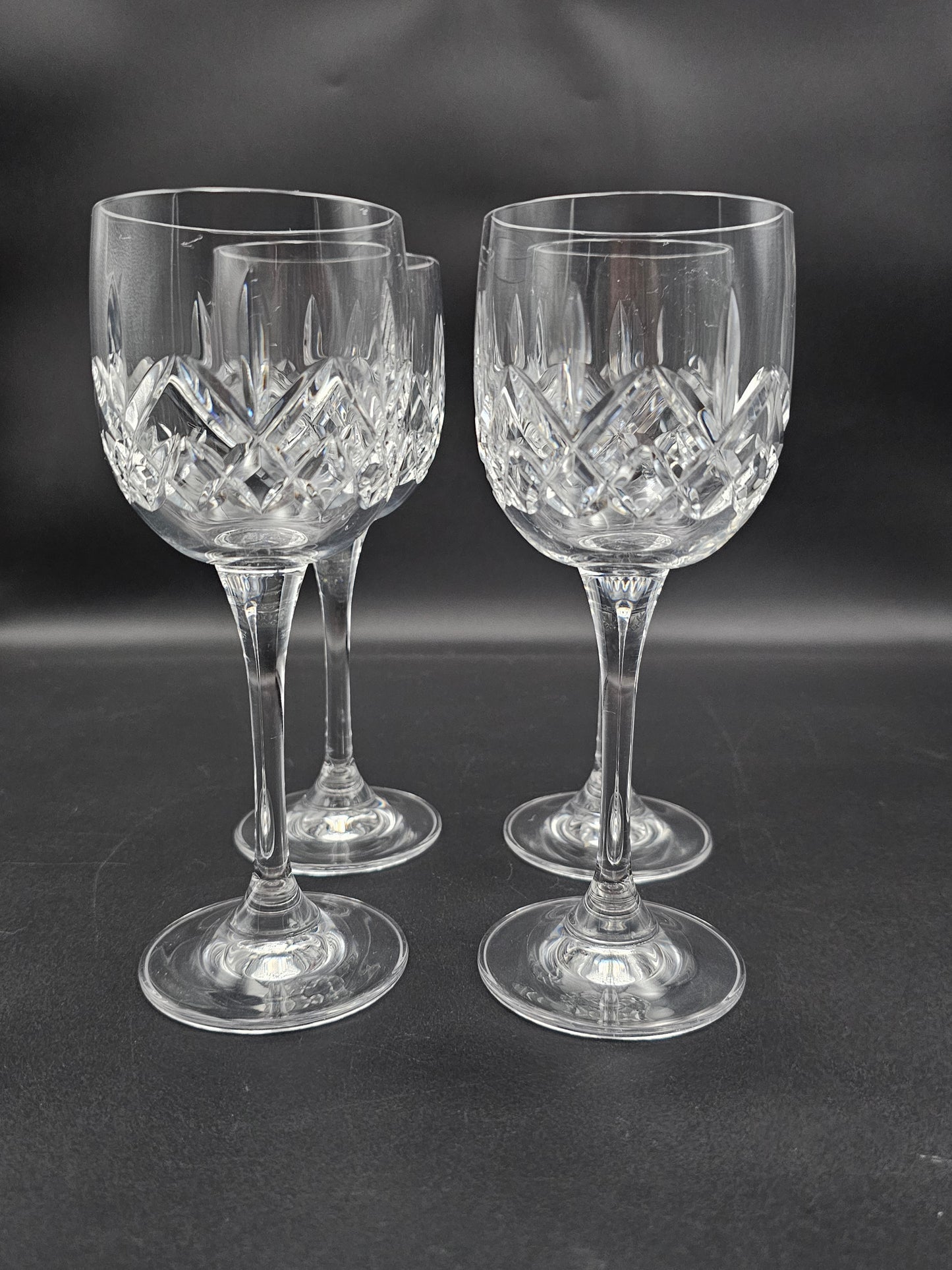 Set of 4 Long Stemmed Wine Glasses 200ml