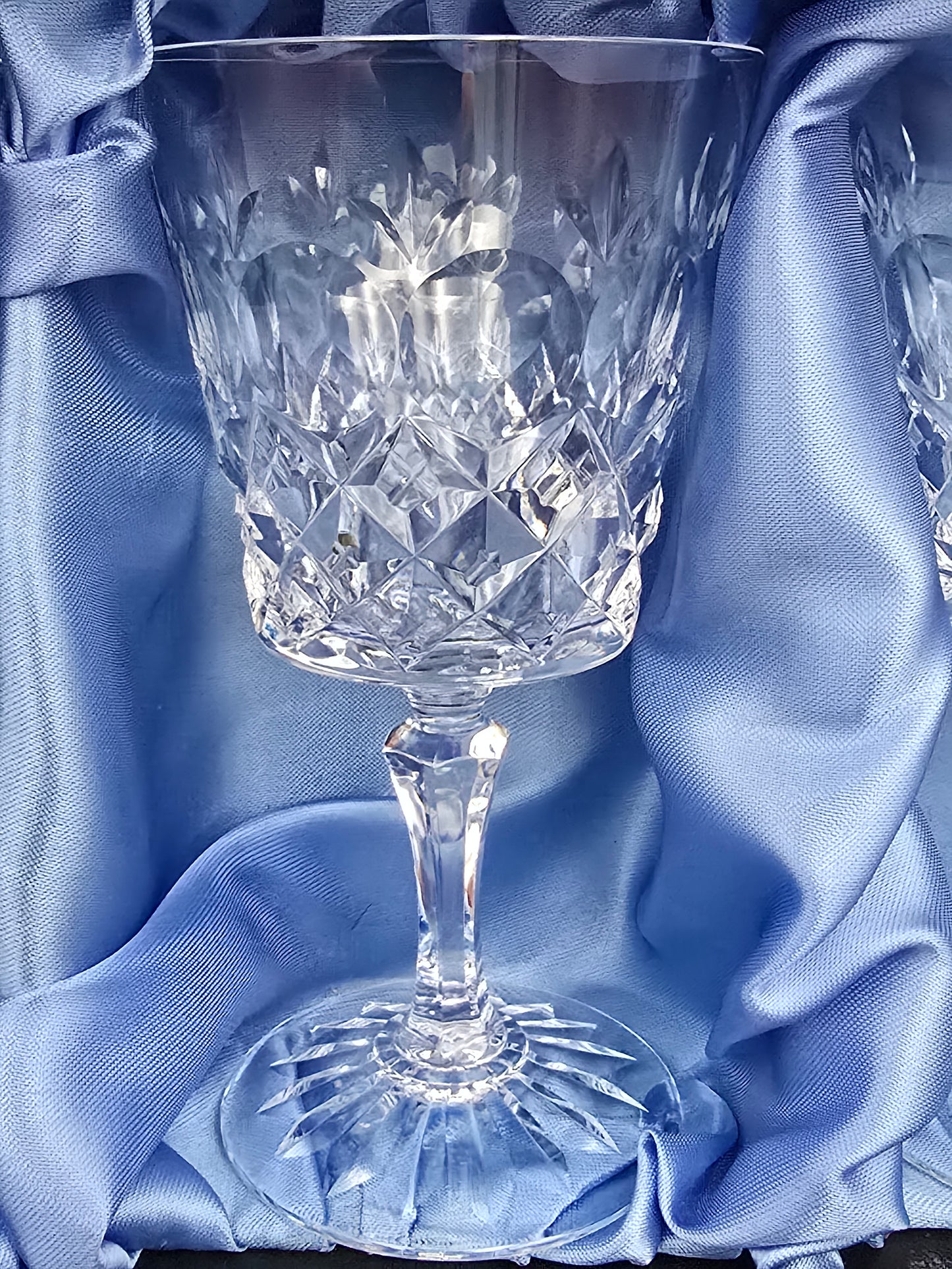 Set of 6 Fine, Hand Cut Crystal Wine Glasses, 175ml Boxed. Brierglass,English.