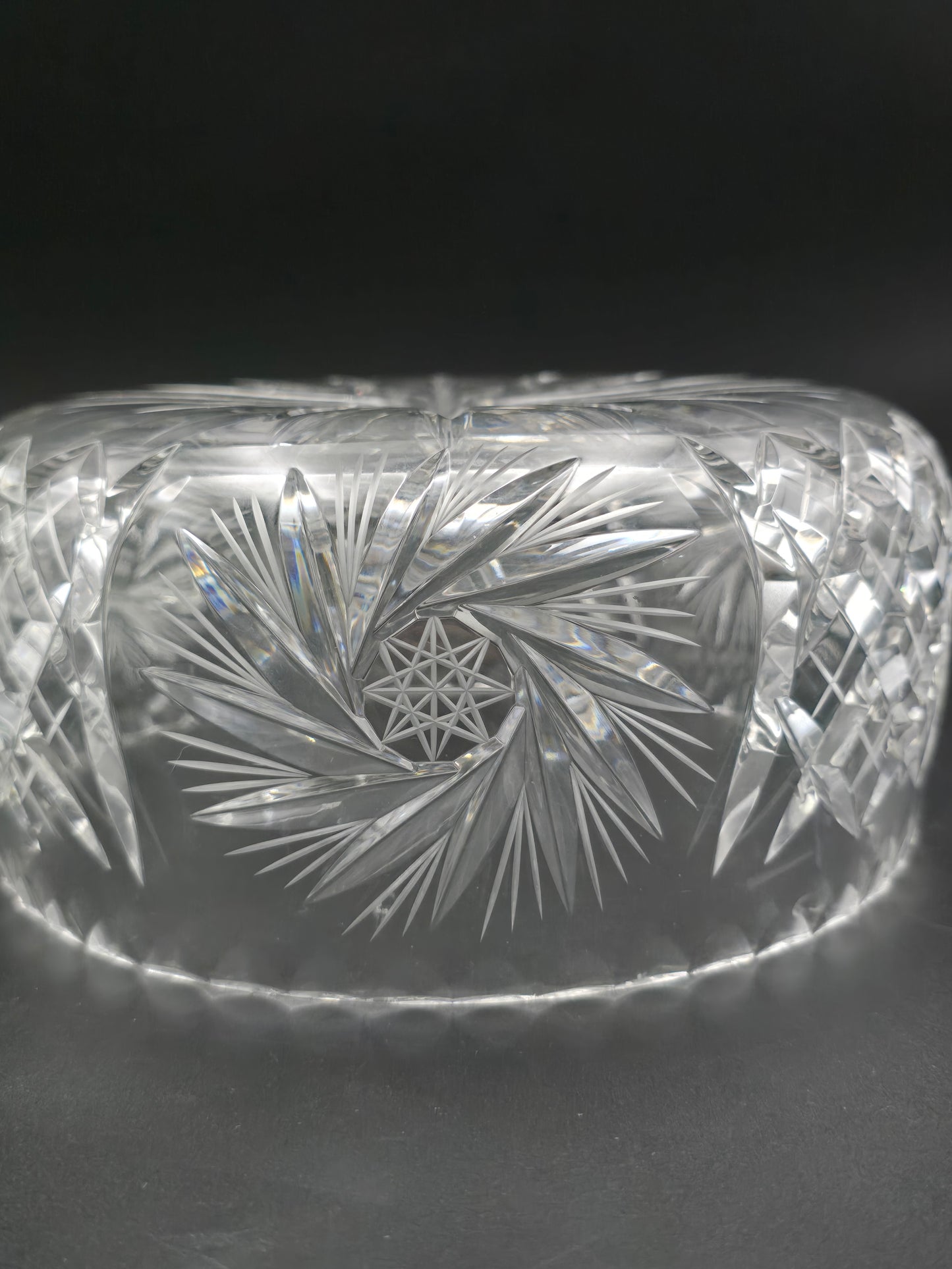 Bohemia 8-Inch Hand-Cut Lead Crystal Fruit Bowl | Pinwheel Pattern | Star Base | Boxed | Made in Czech Republic | Heavy Crystal