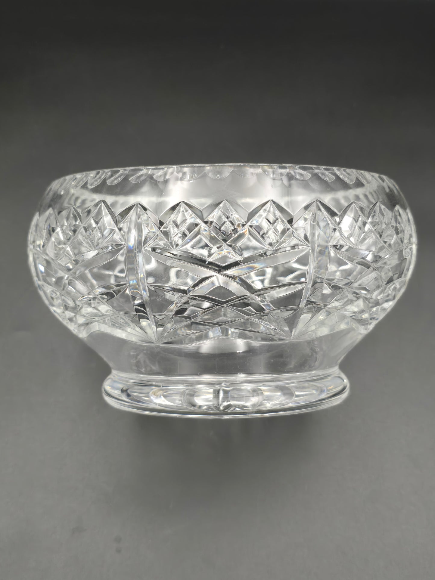 Vintage Lead Crystal Rose Bowl – 17.5cm Star Cut Base & Cross Pattern – Medium Table Centrepiece Vase