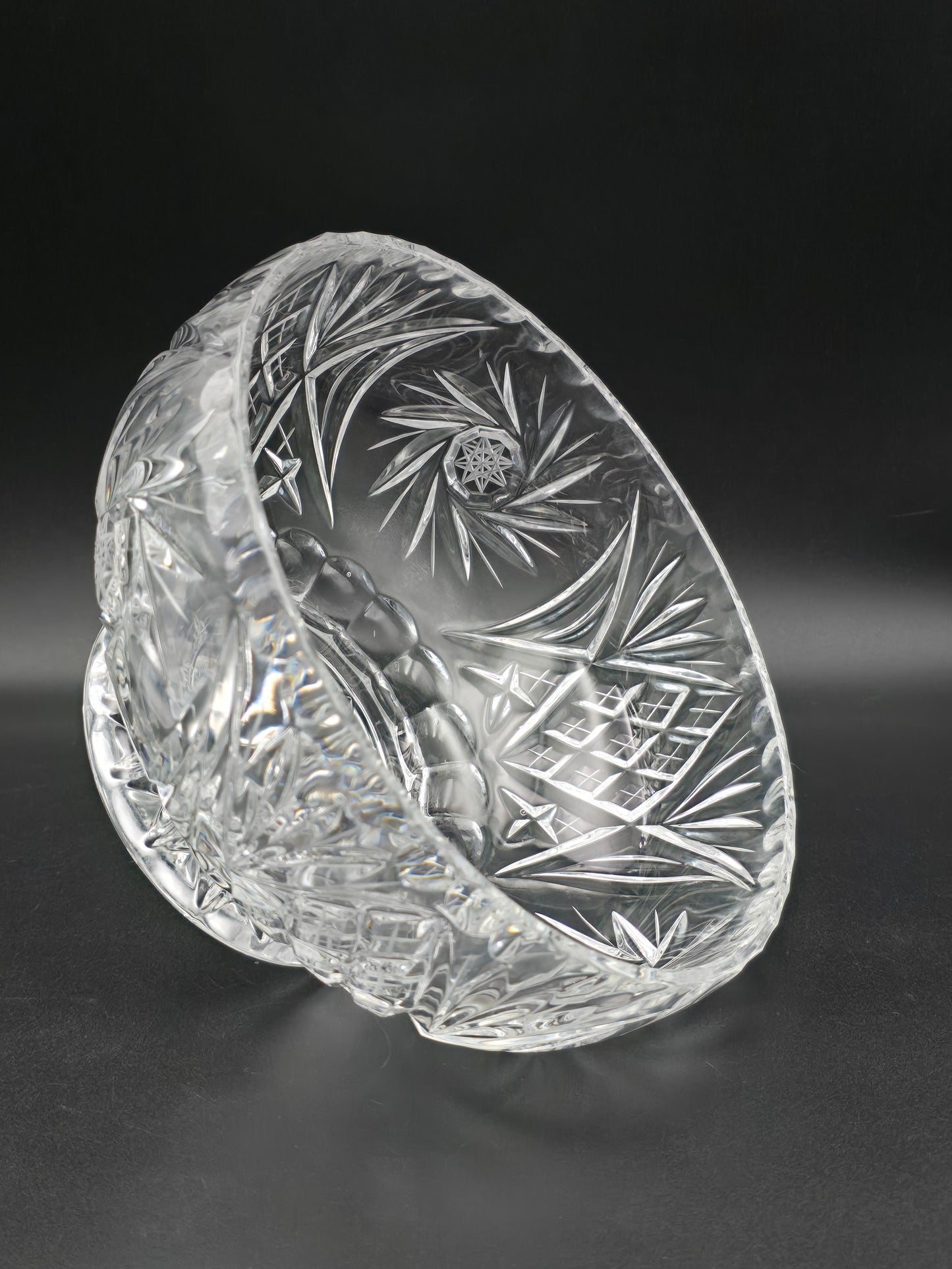 Bohemia Mayfair Lead Crystal Rose Bowl with Wire Frog – 20cm, Pinwheel Cut, Star Base, 1.7kg – Czech Republic
