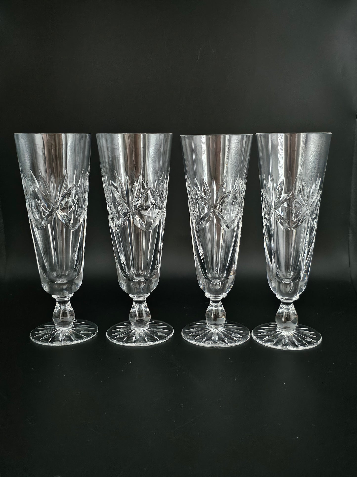 Set of 4 short stemmed Crystal Champagne Flutes. 17.5cm tall
