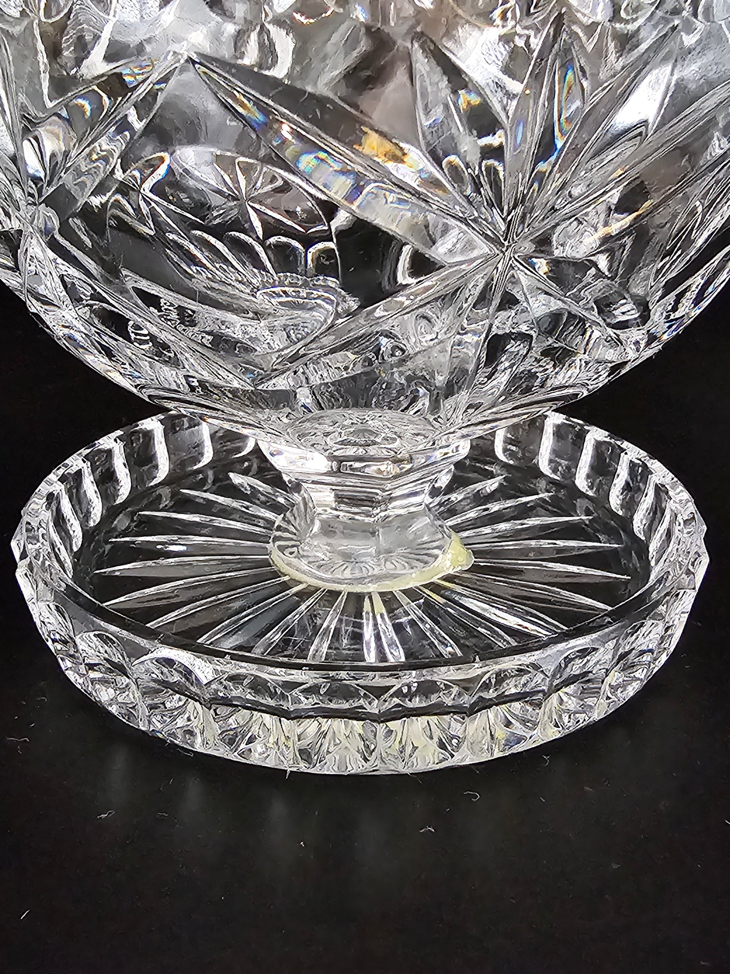 Set of 6 Beautiful vintage Crystal starter or Dessert bowls