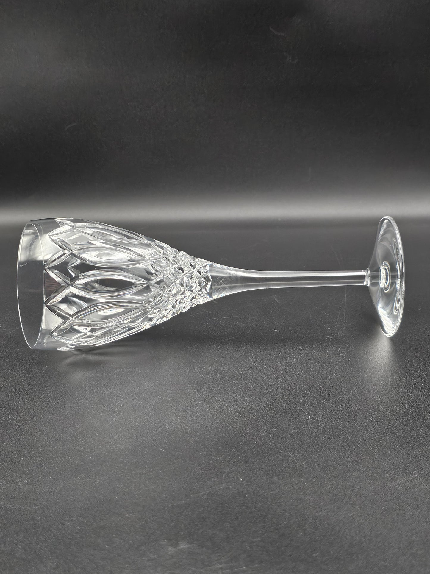 Stuart Crystal Wine Glass 225ml 21cm tall Windsor pattern