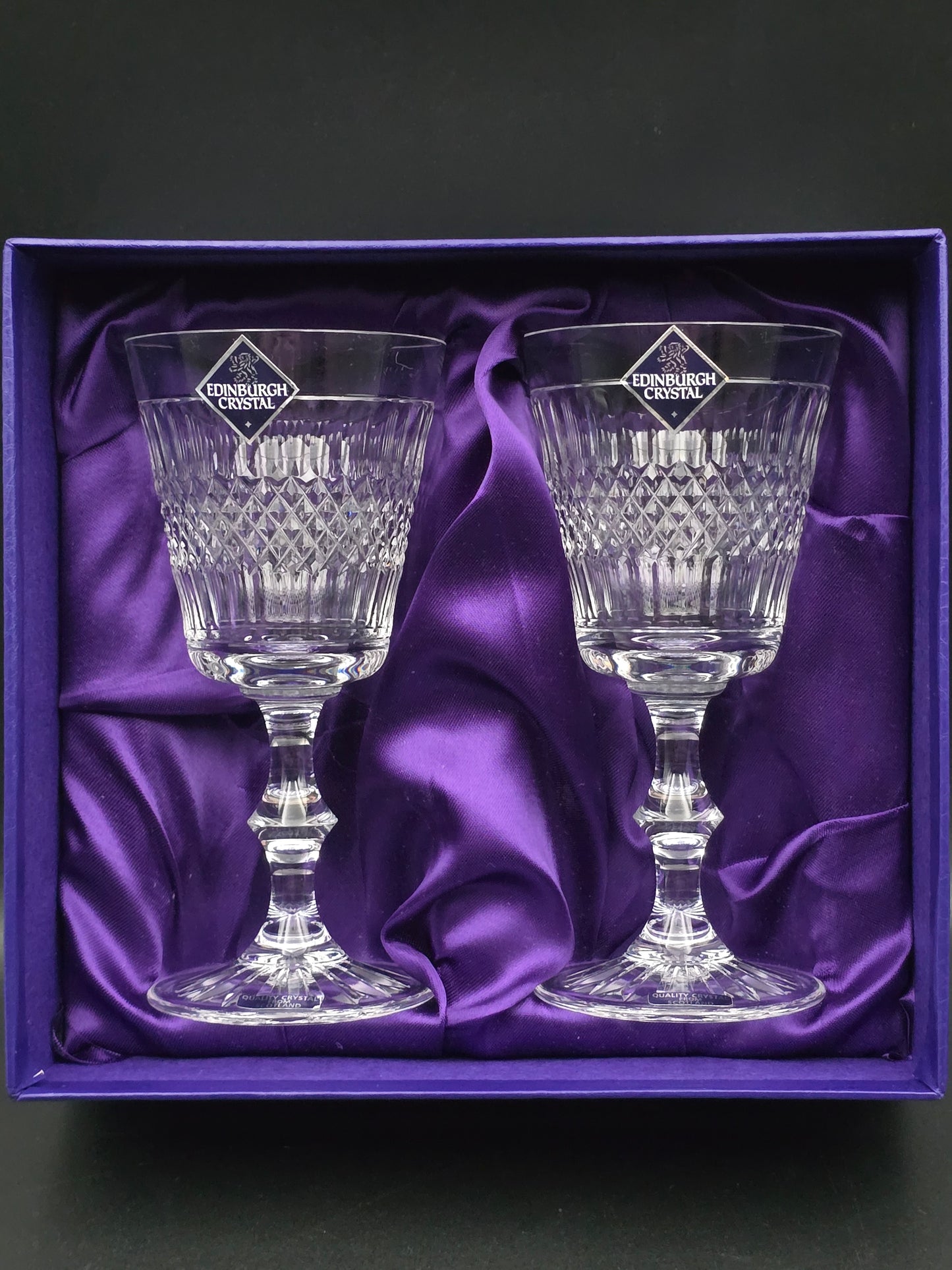 Pair of Edinburgh Crystal Cameron Pattern Crystal wine glasses, boxed. 200ml