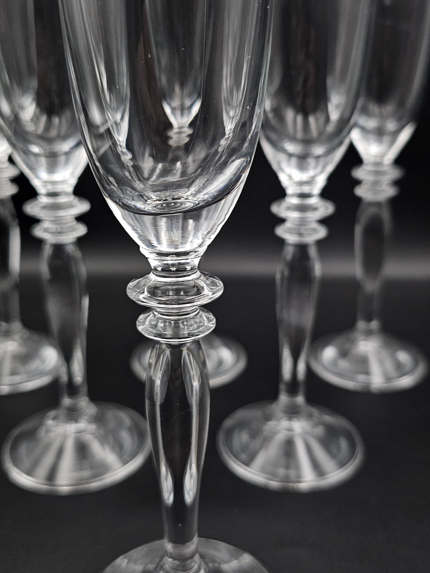 Beautiful set of 6 vintage Crystal Champagne Flutes 24cm tall