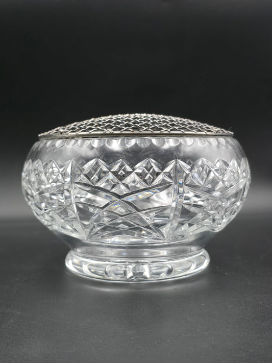 Vintage Lead Crystal Rose Bowl – 17.5cm Star Cut Base & Cross Pattern – Medium Table Centrepiece Vase
