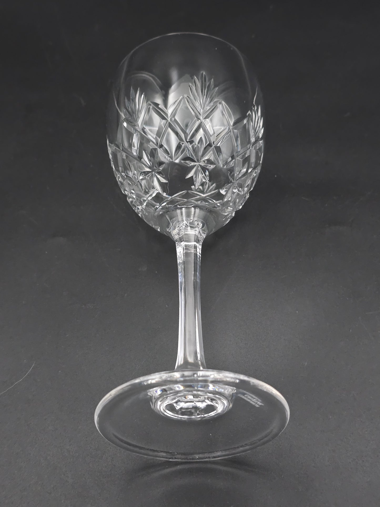 Set of 4 Edinburgh Crystal Kelso Pattern Crystal wine glasses 250ml