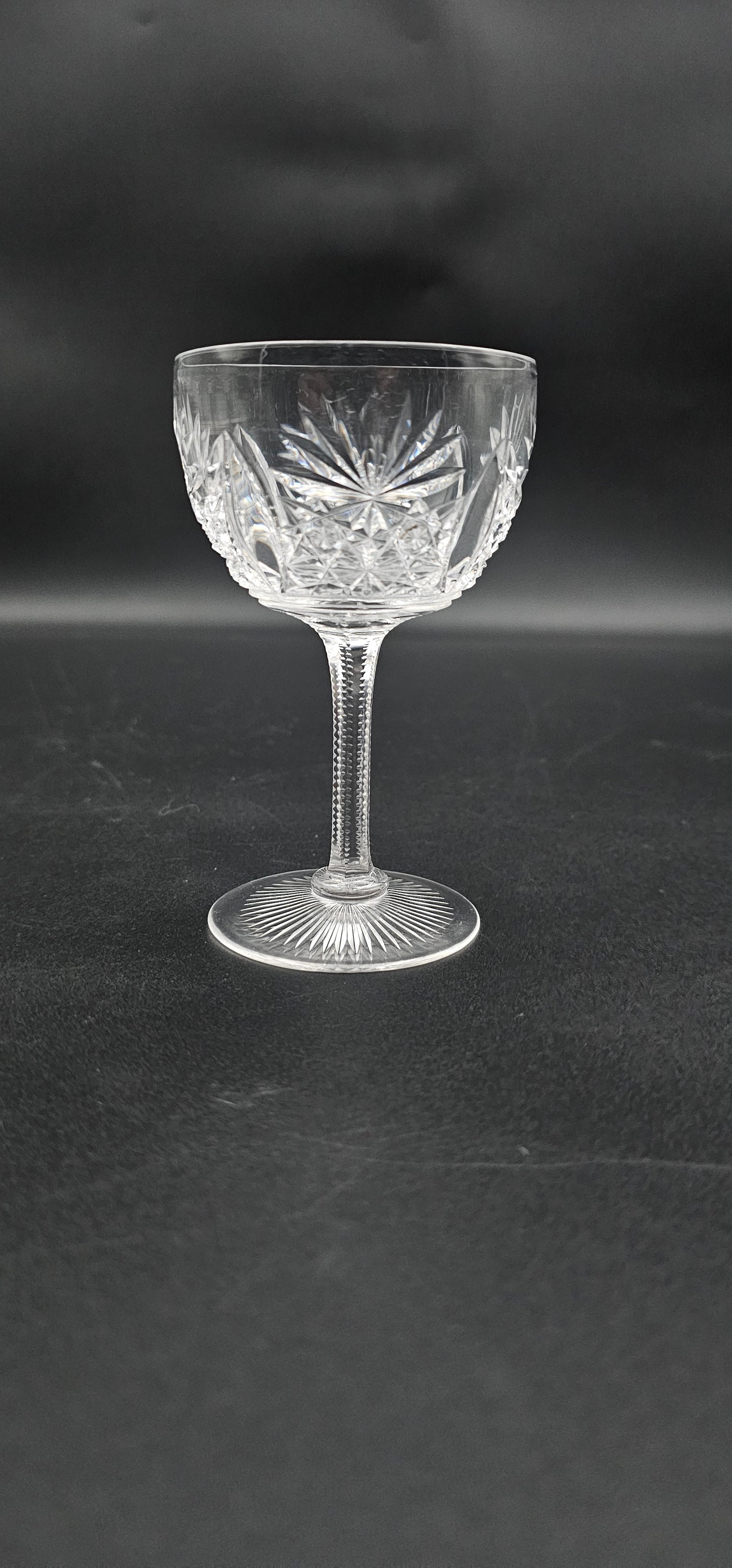 Set of 7 small Crystal liqueur coupes 120ml 11cm tall