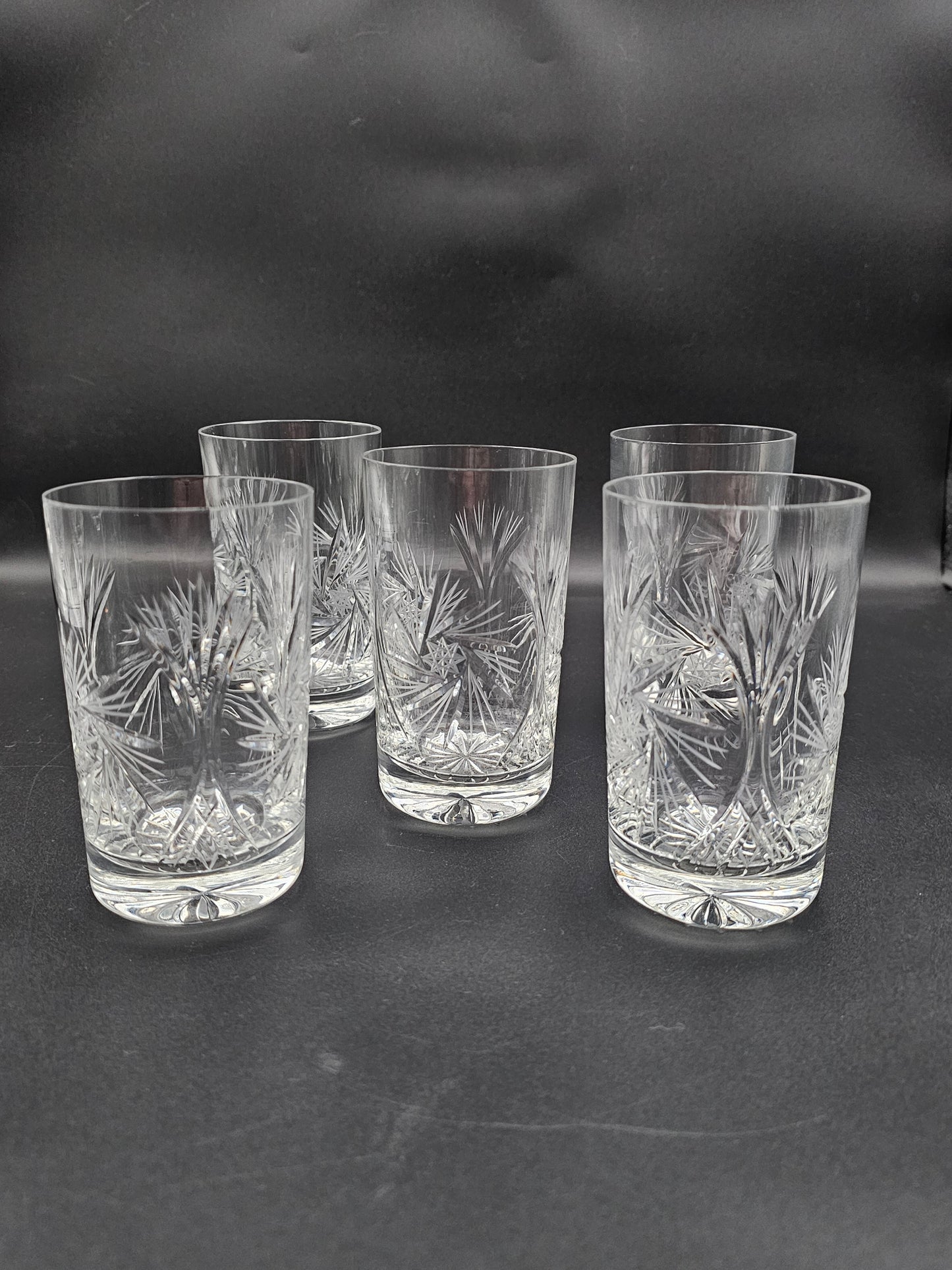 Set of 5 Fine, thin rim Tumbler Crystal glasses. 275ml