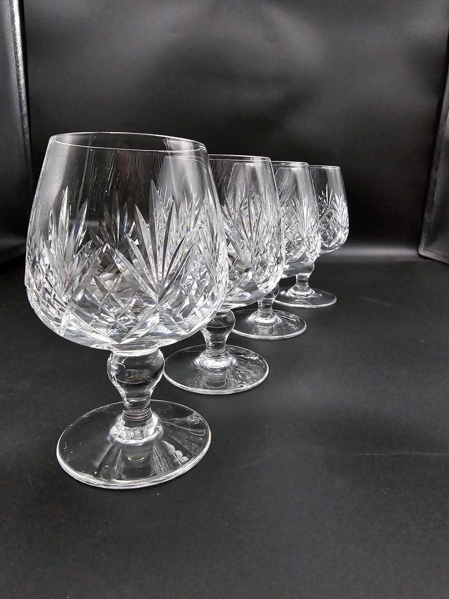 Set of 4 Knopped stem Crystal Brandy Cognac glasses 9oz