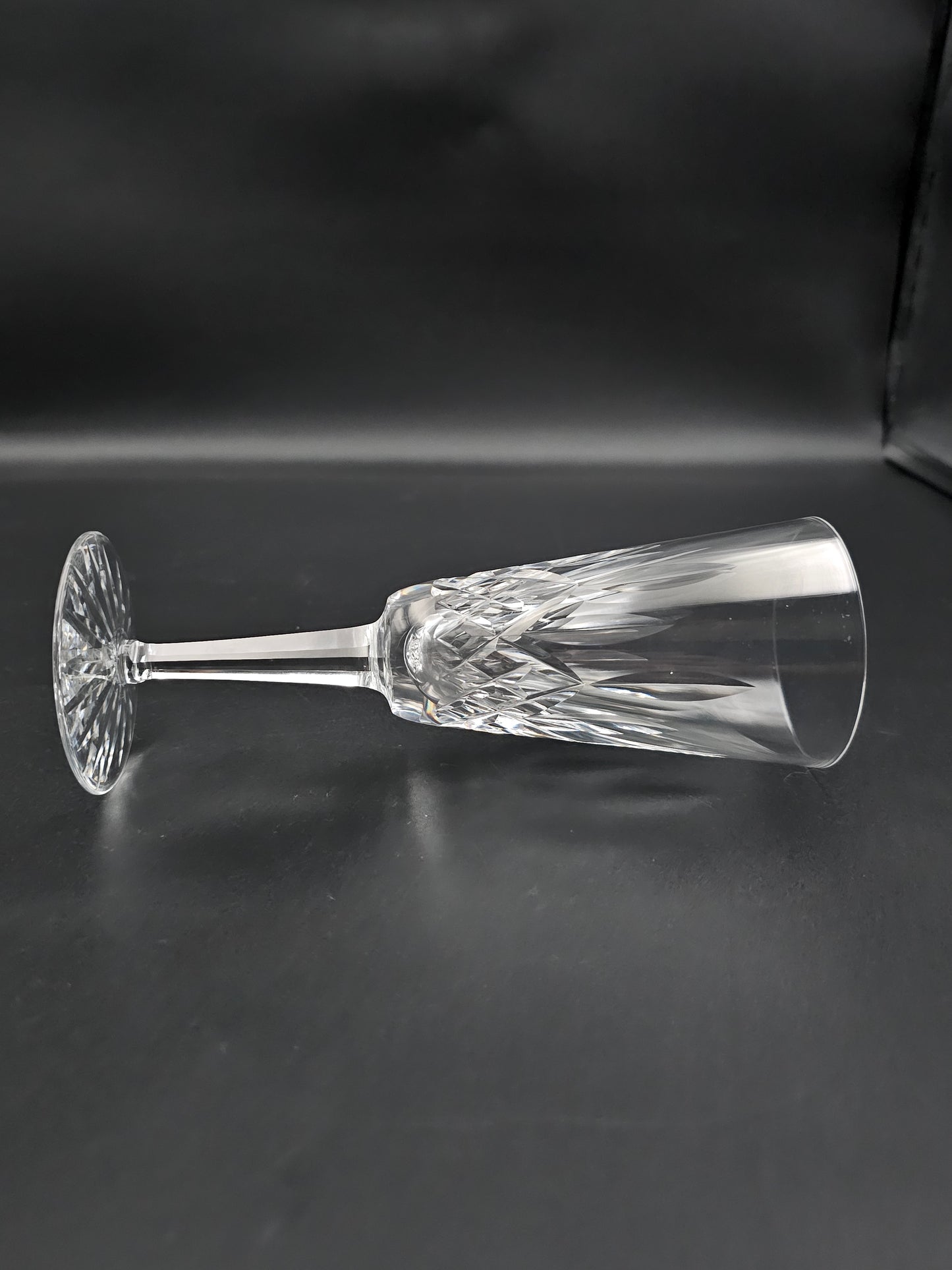 Waterford Lismore Crystal Champagne Flutes. Set of 6 150ml. 18.5cm tall