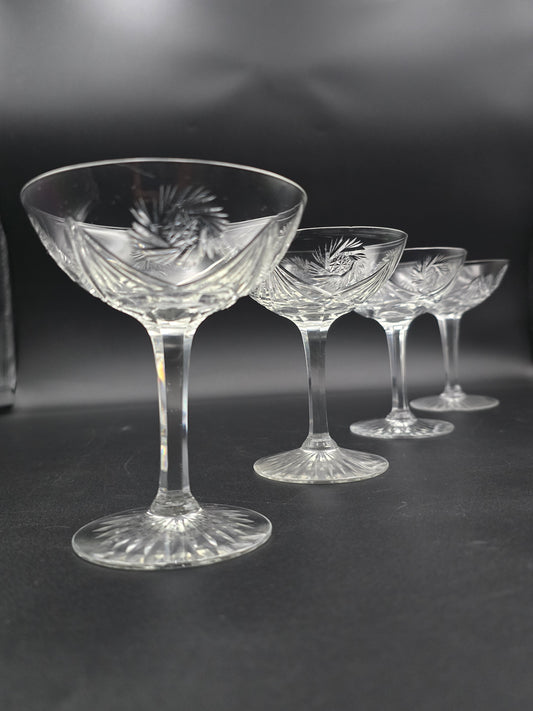 Vintage Hand-Cut Crystal Champagne Coupes – Set of 4 Elegant 165ml Coupe Glasses with Star Cut Base & Textured Stems, Art Deco Style