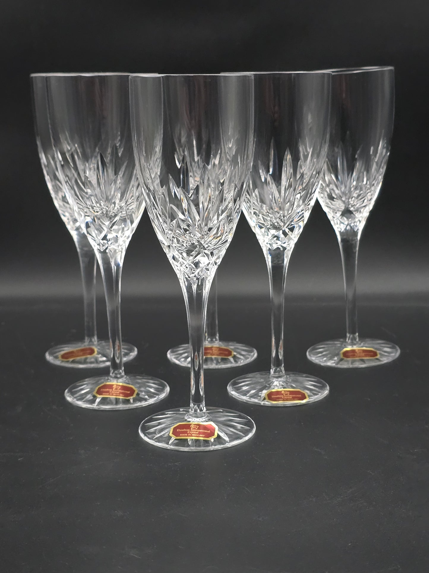 Set of 6 Royal Doulton International Crystal Champagne Flutes. Boxed 150ml.  18.5cm tall.