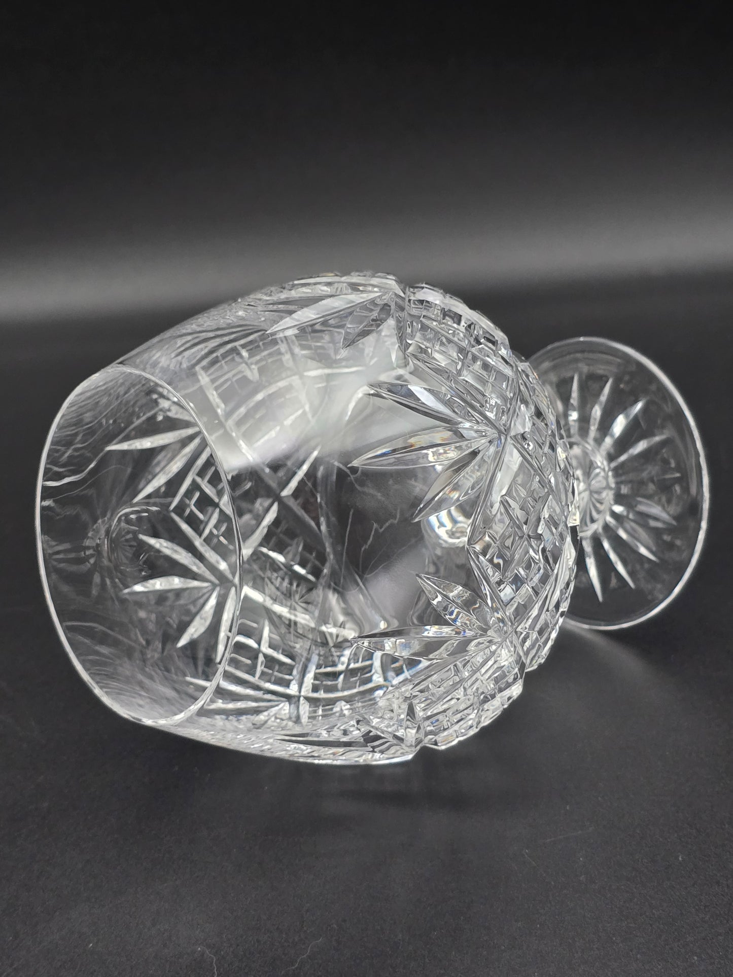 Set of 4 fine English Crystal large Brandy Balloons. 15oz