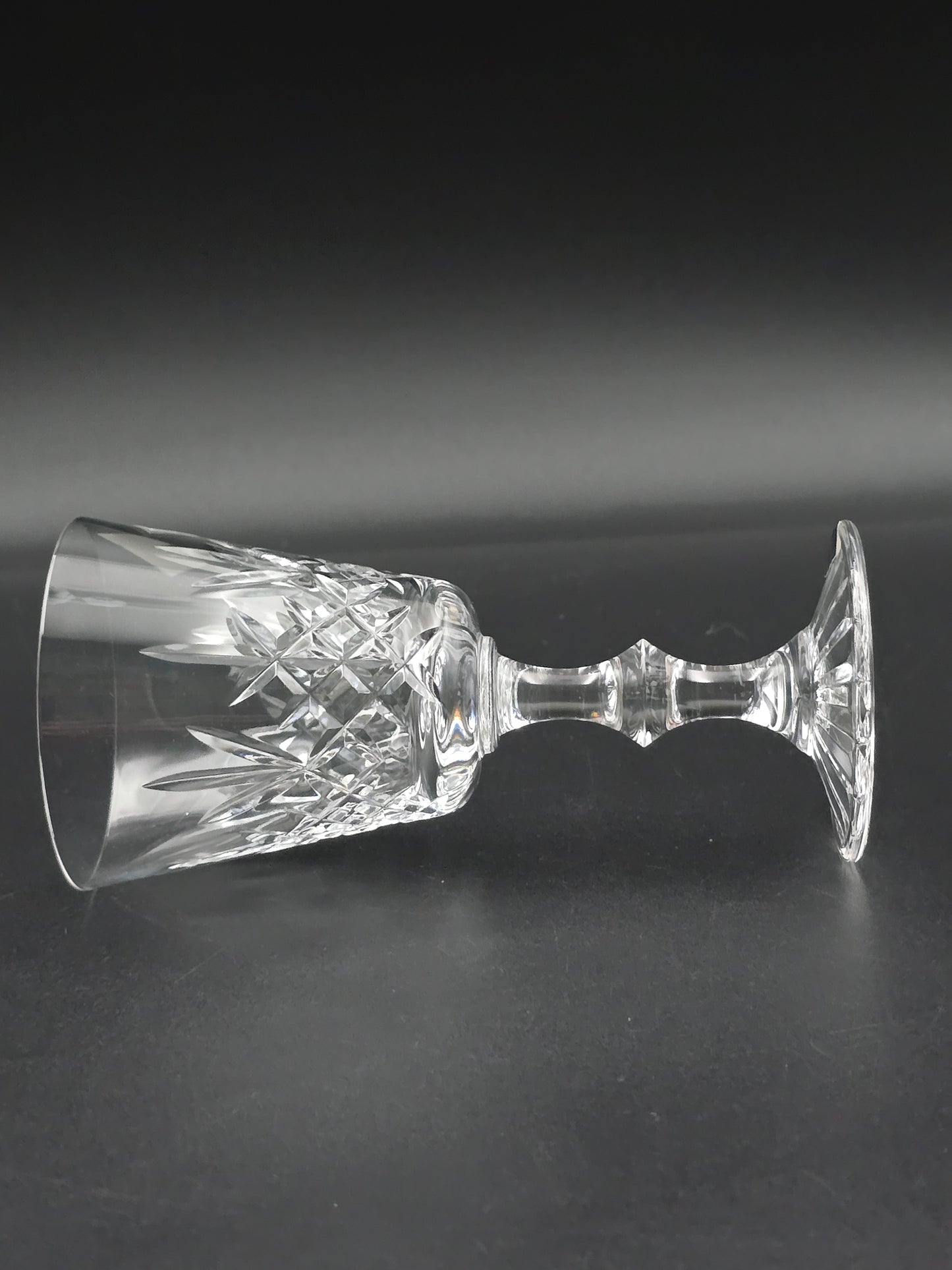 Set of 6 Edinburgh Crystal Lomond‑Pattern Port/Wine Glasses – Knopped Stem, Original Stickers & Box – 125 ml