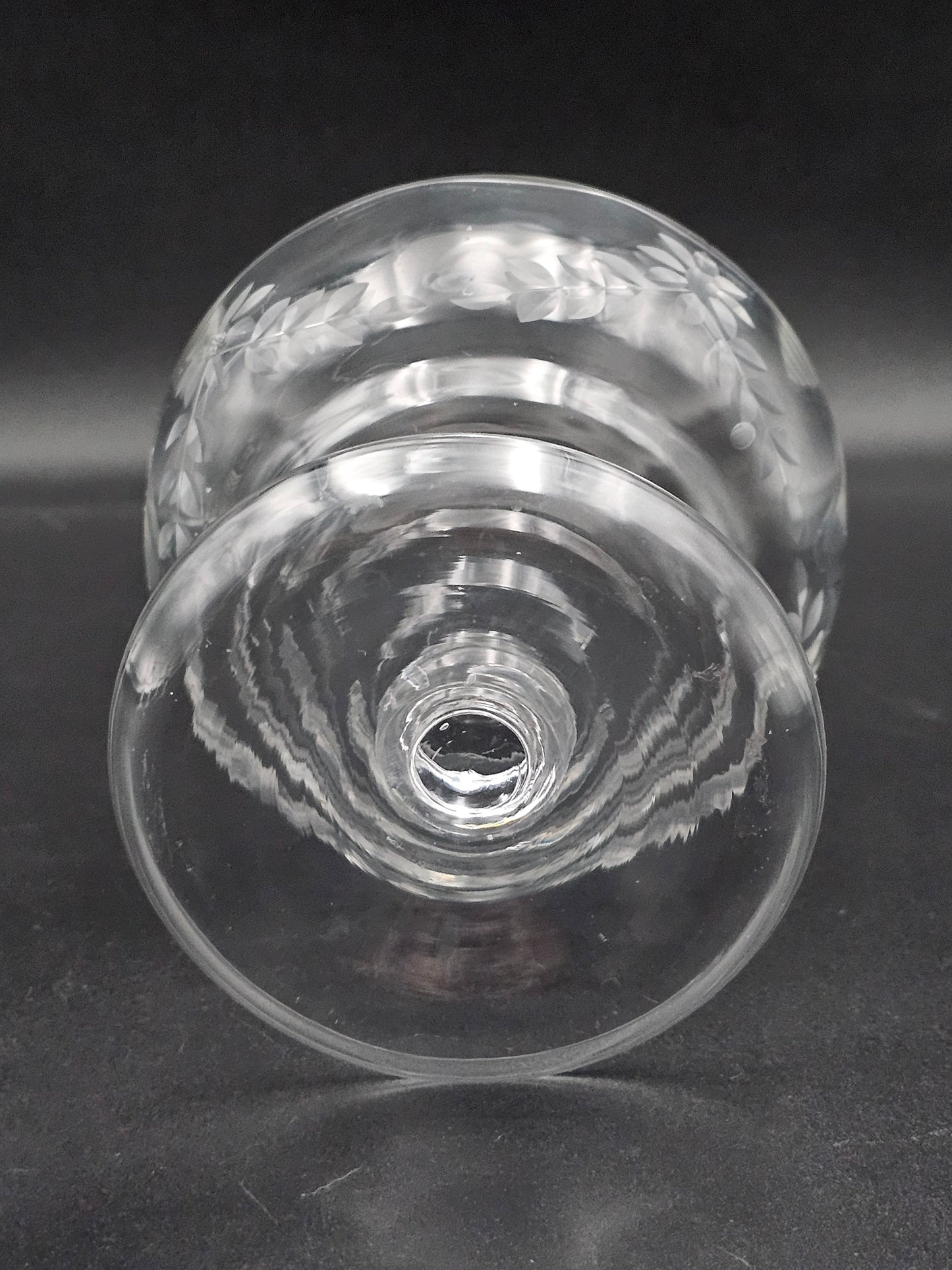 Set of 4 Vintage Crystal dessert or starter saucer dishes