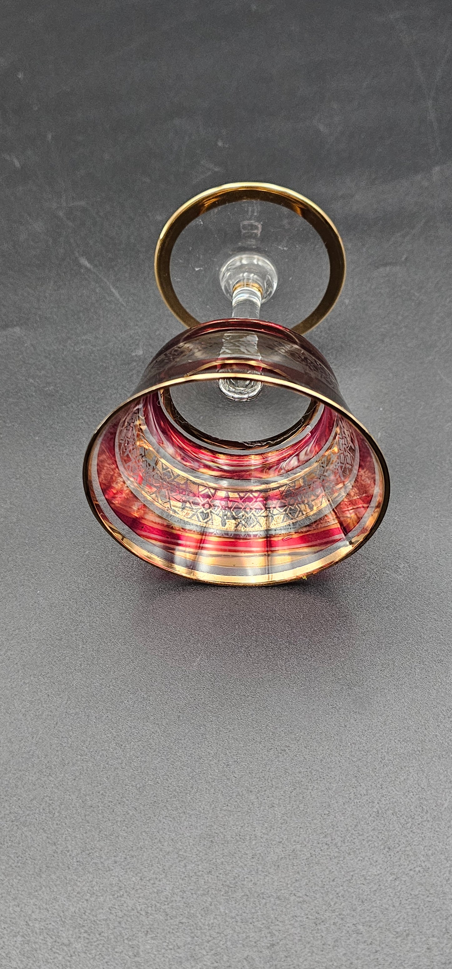 Set of 6 Small Crystal coupes with red and golden coloured detailing. 100ml 9.5cm tall