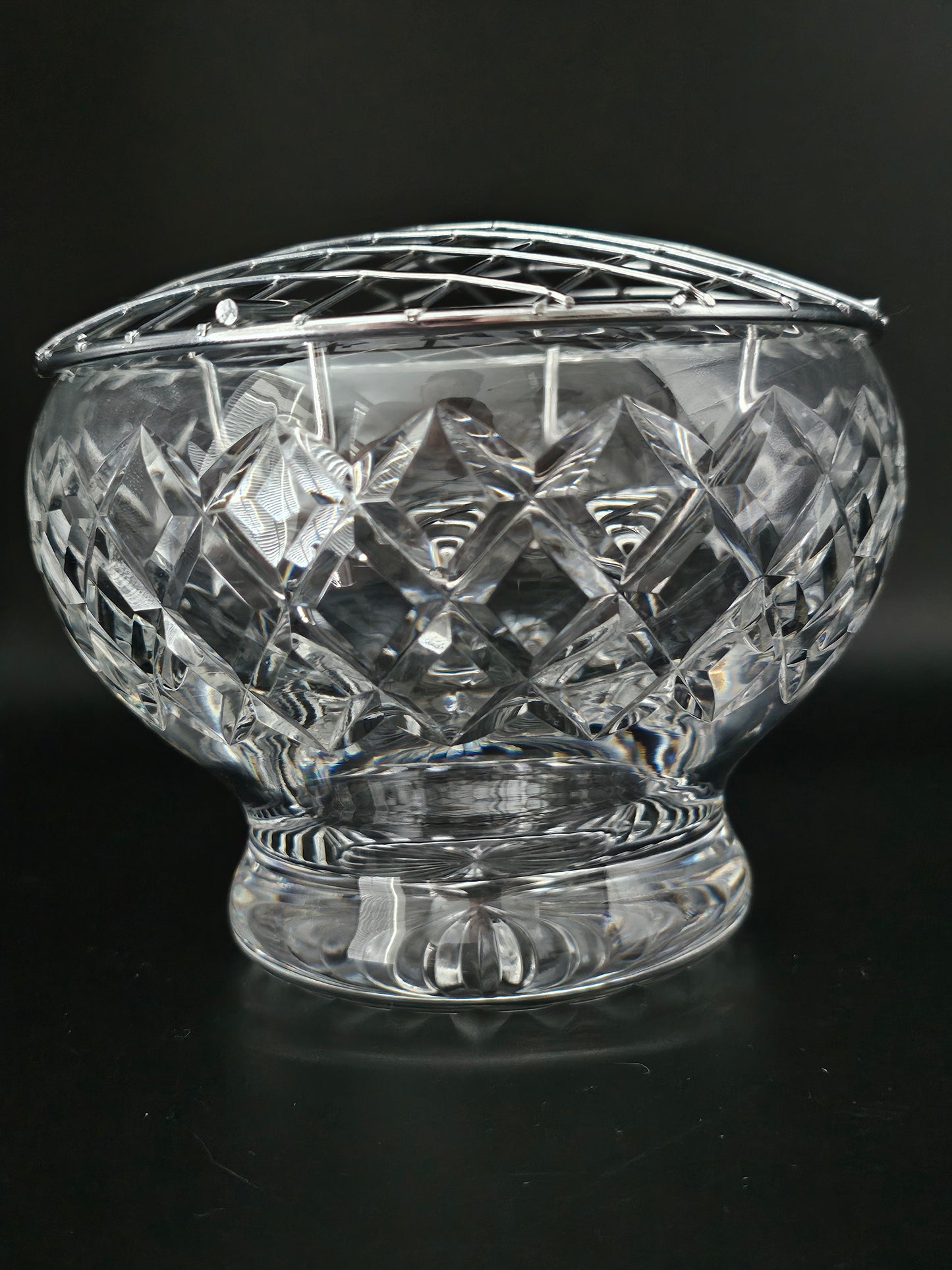 Stunning Vintage Crystal Rose Bud posy bowl. 15cm