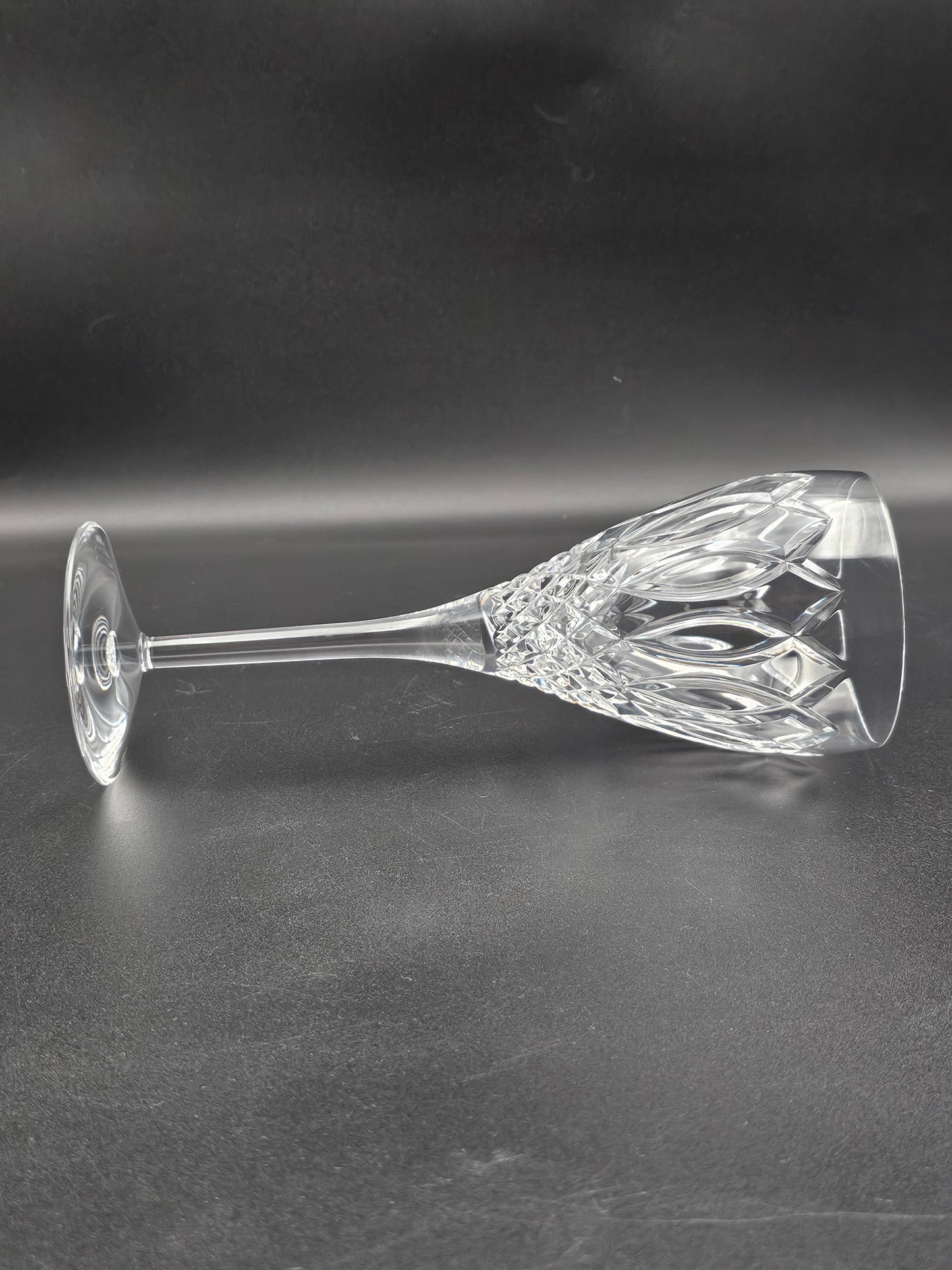 Stuart Crystal Wine Glass 225ml 21cm tall Windsor pattern