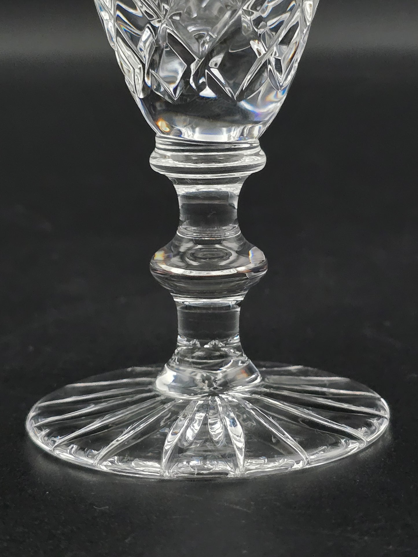 Set of 4 small Crystal Champagne flutes. 120ml