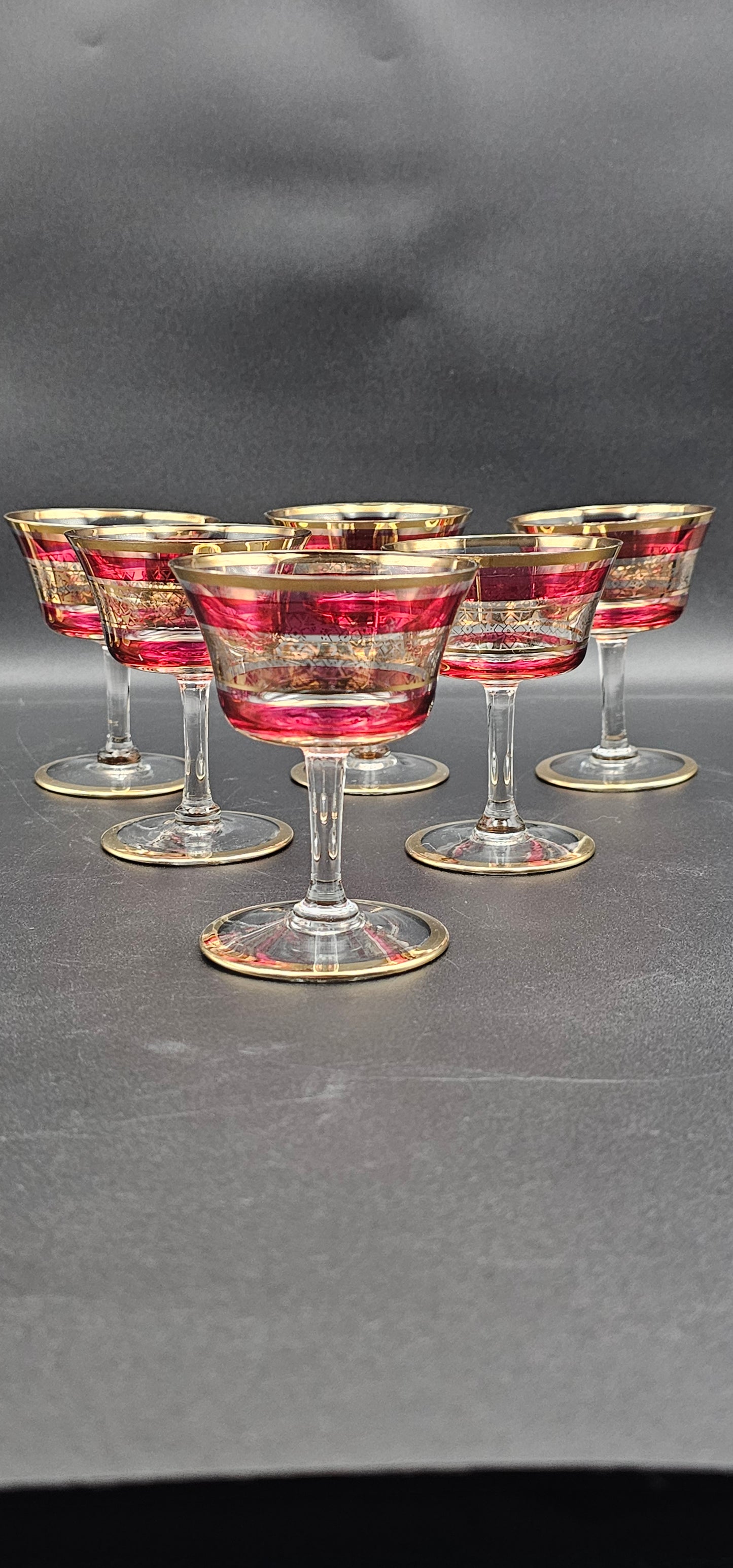 Set of 6 Small Crystal coupes with red and golden coloured detailing. 100ml 9.5cm tall