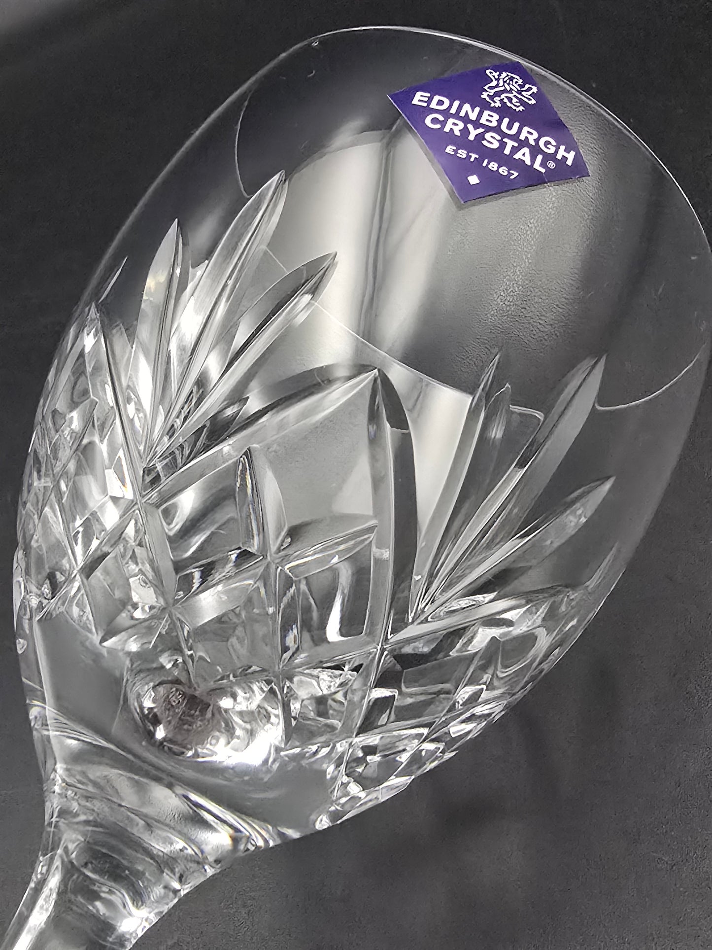 Set of 6 Edinburgh Crystal Tay Wine Glasses 275ml – Boxed, Unused, With Stickers – Textured Stem, Star Cut Base – 19cm Tall