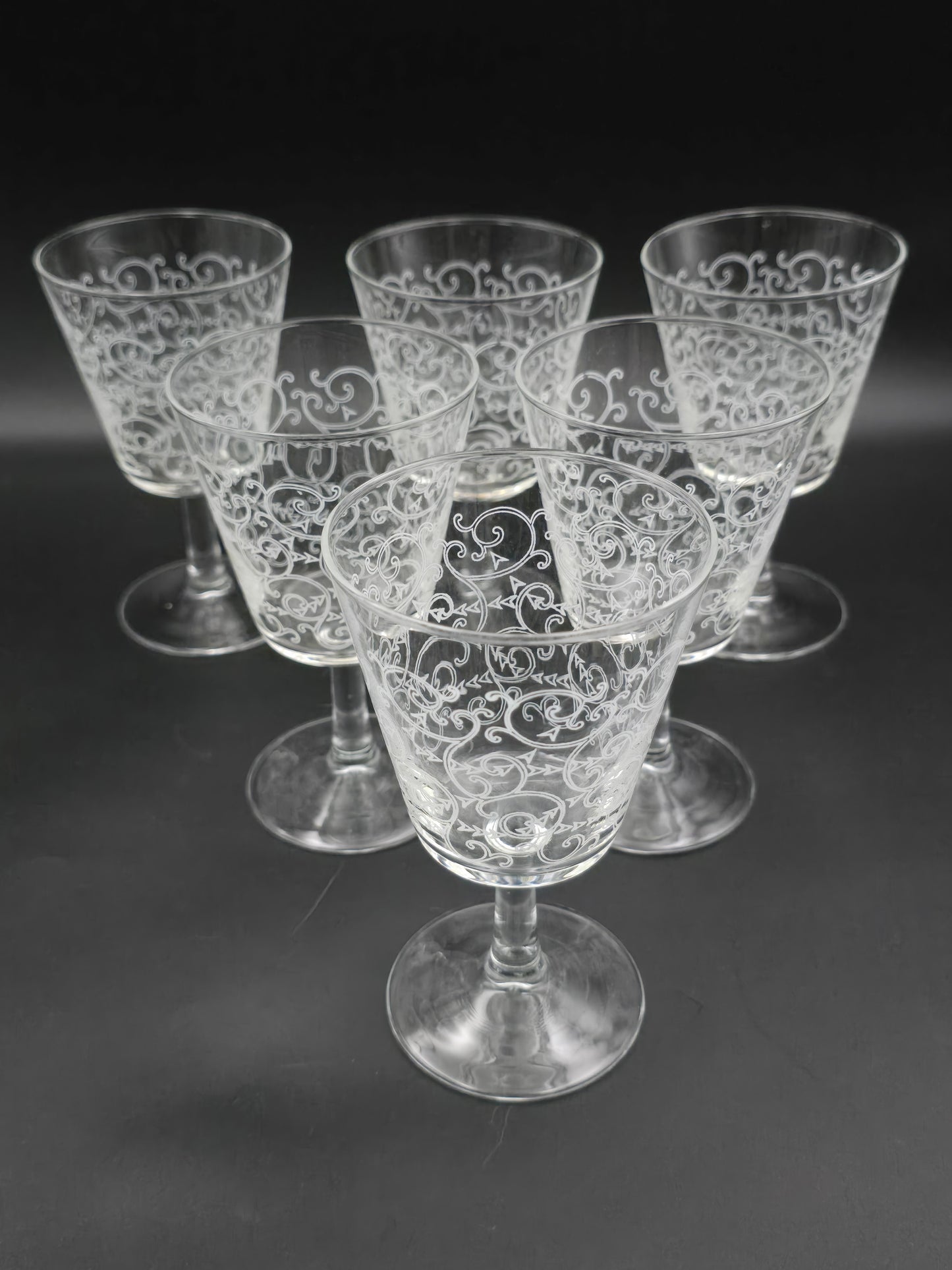 Set of 6 Vintage Etched Glass Wine Goblets – 250ml, Swirl Design, 14cm Tall