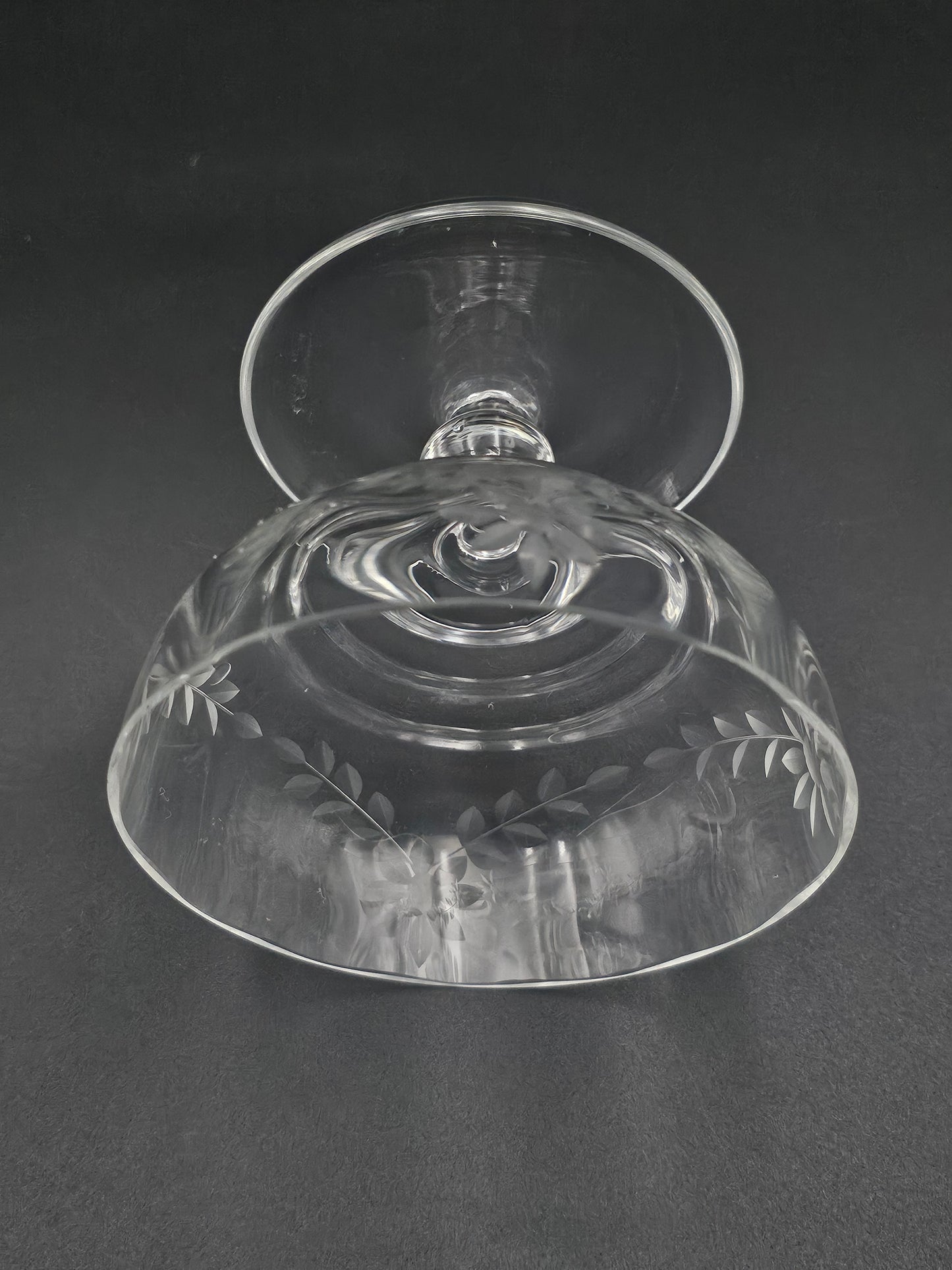 Set of 4 Vintage Crystal dessert or starter saucer dishes