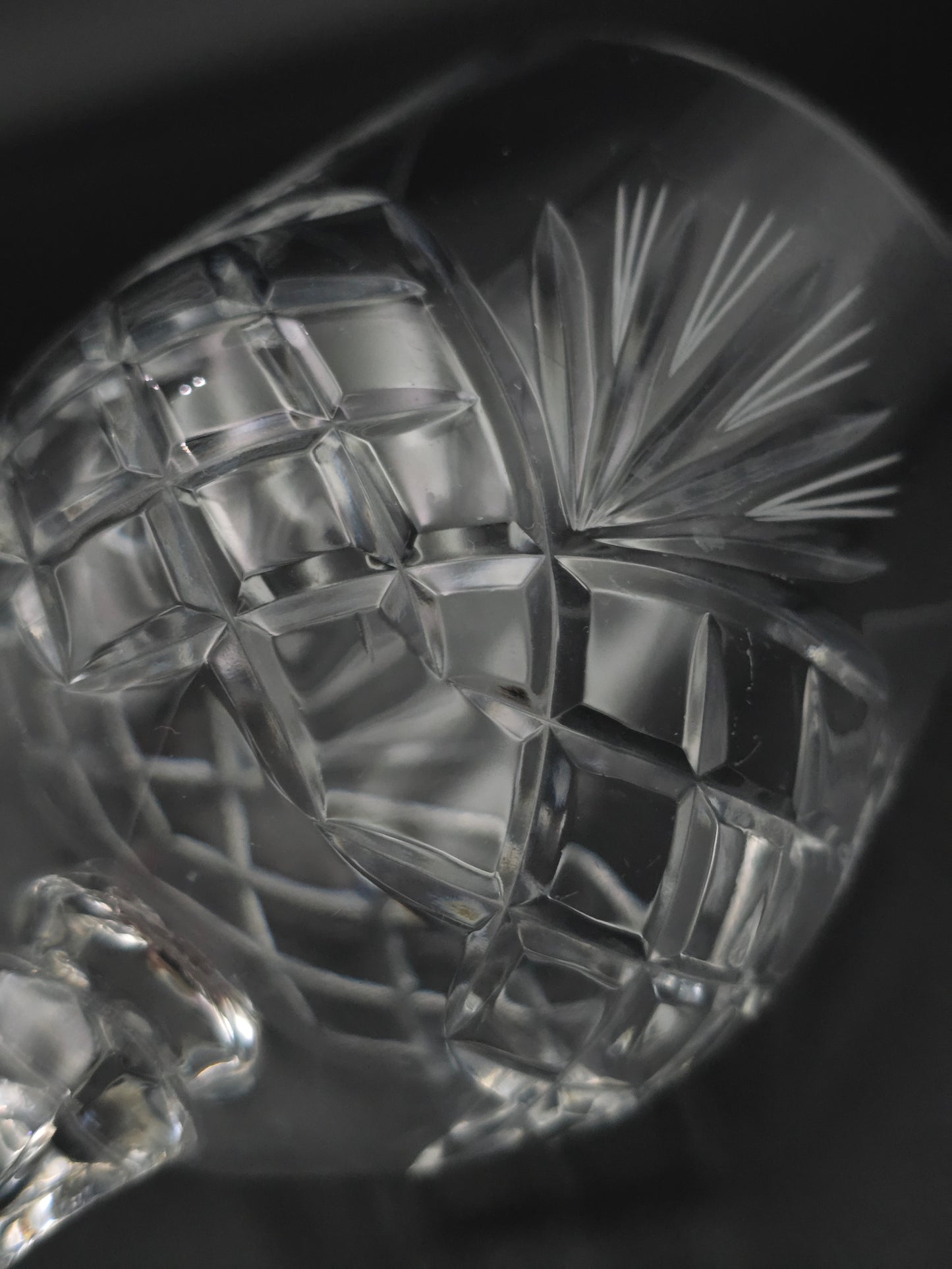 Vintage Zawiercie Monika Pattern Lead Crystal Wine Glass – 300 ml, 18 cm, Star‑Cut Base, Poland c. 1990s