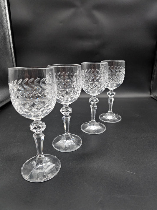 Set of 4 small vintage Crystal wine glasses 150ml