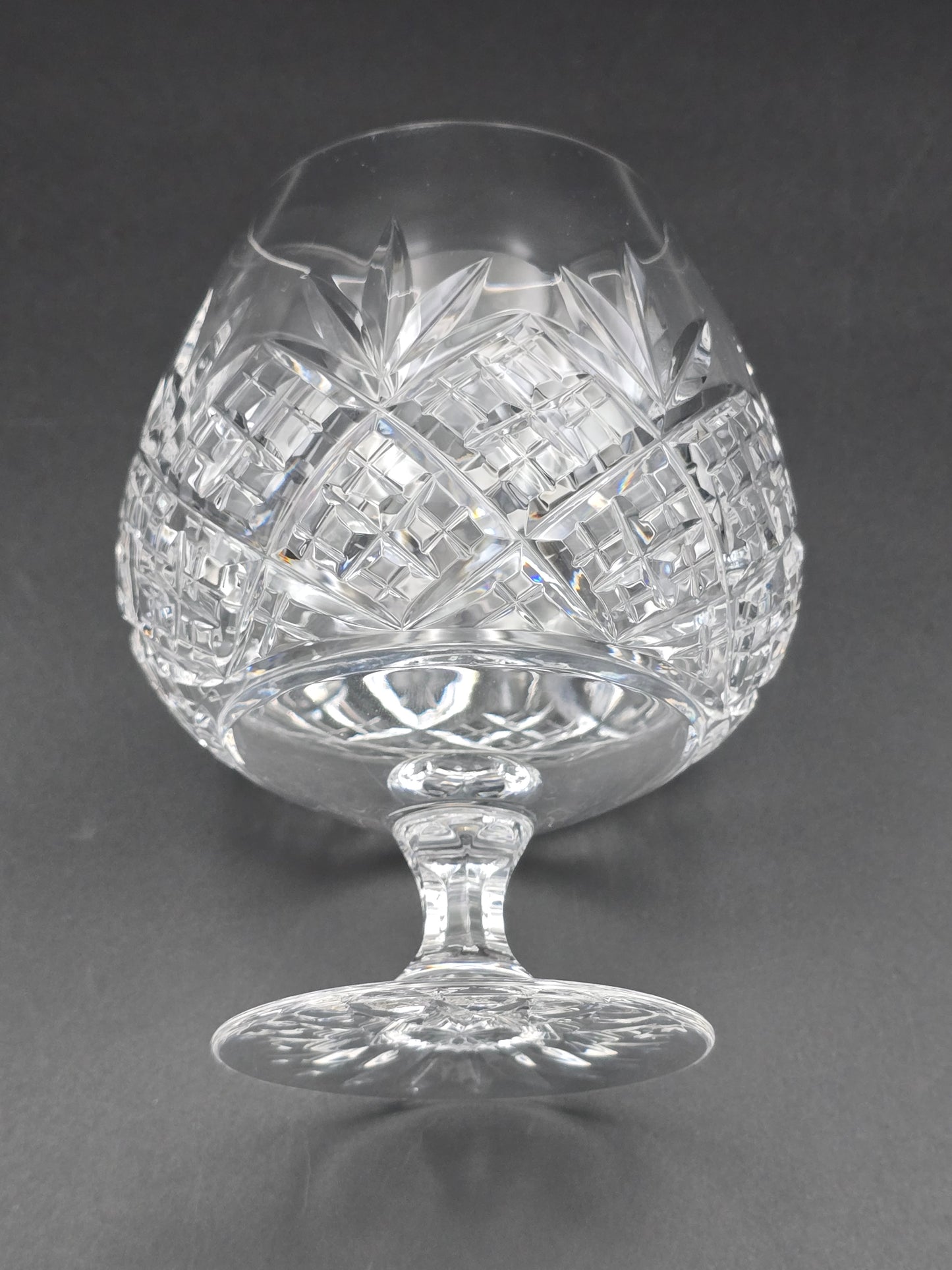 Set of 4 fine English Crystal large Brandy Balloons. 15oz