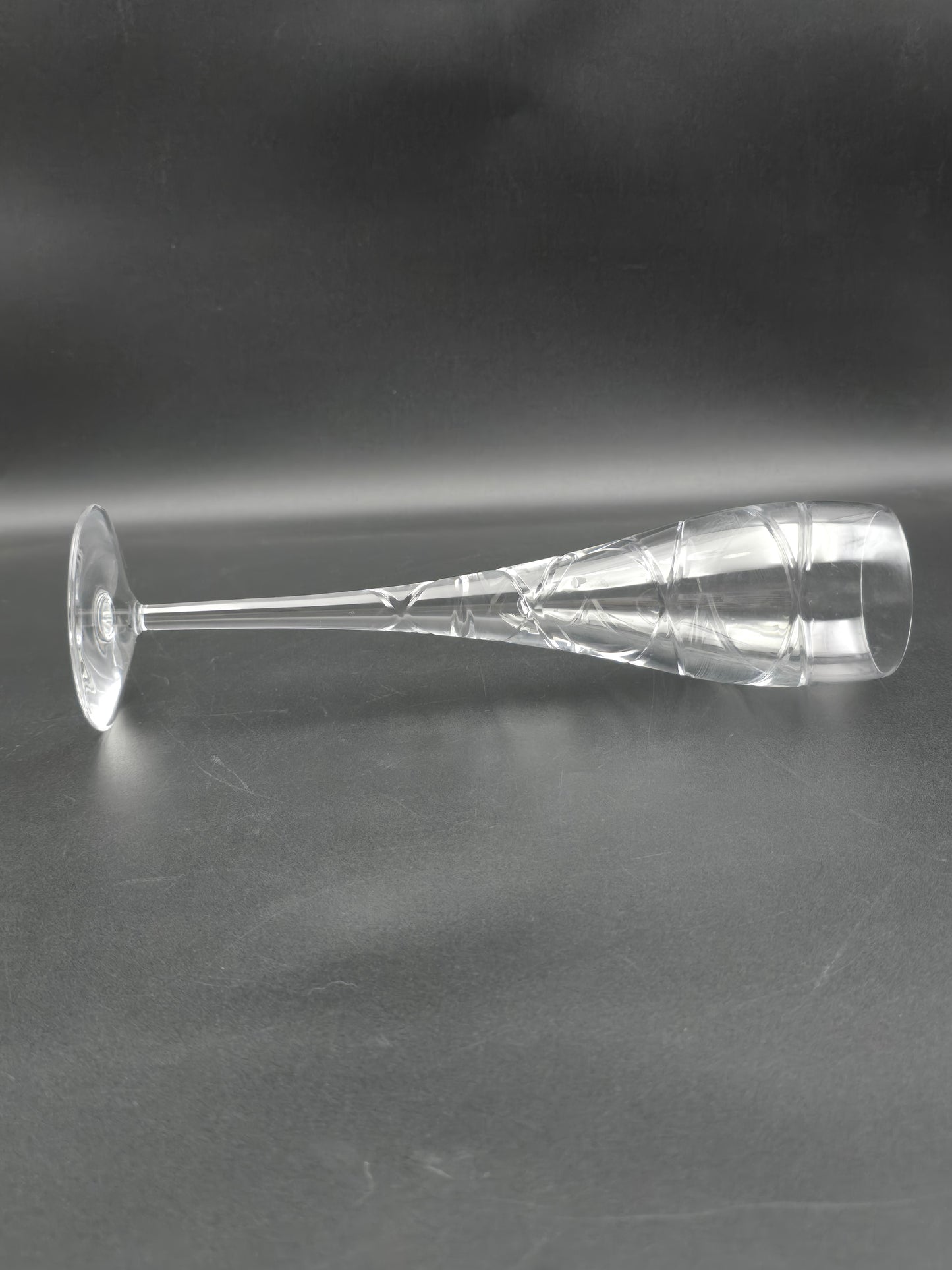 Set of 6 tall Aura style Crystal Champagne Flutes 175ml 25.5cm tall