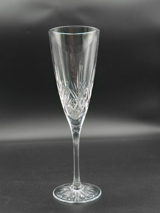 Edinburgh Crystal Romeo Champagne Flute | 200ml | Made in Scotland | Tall Cut Crystal Glass | Wedding Toast | Vintage Crystal