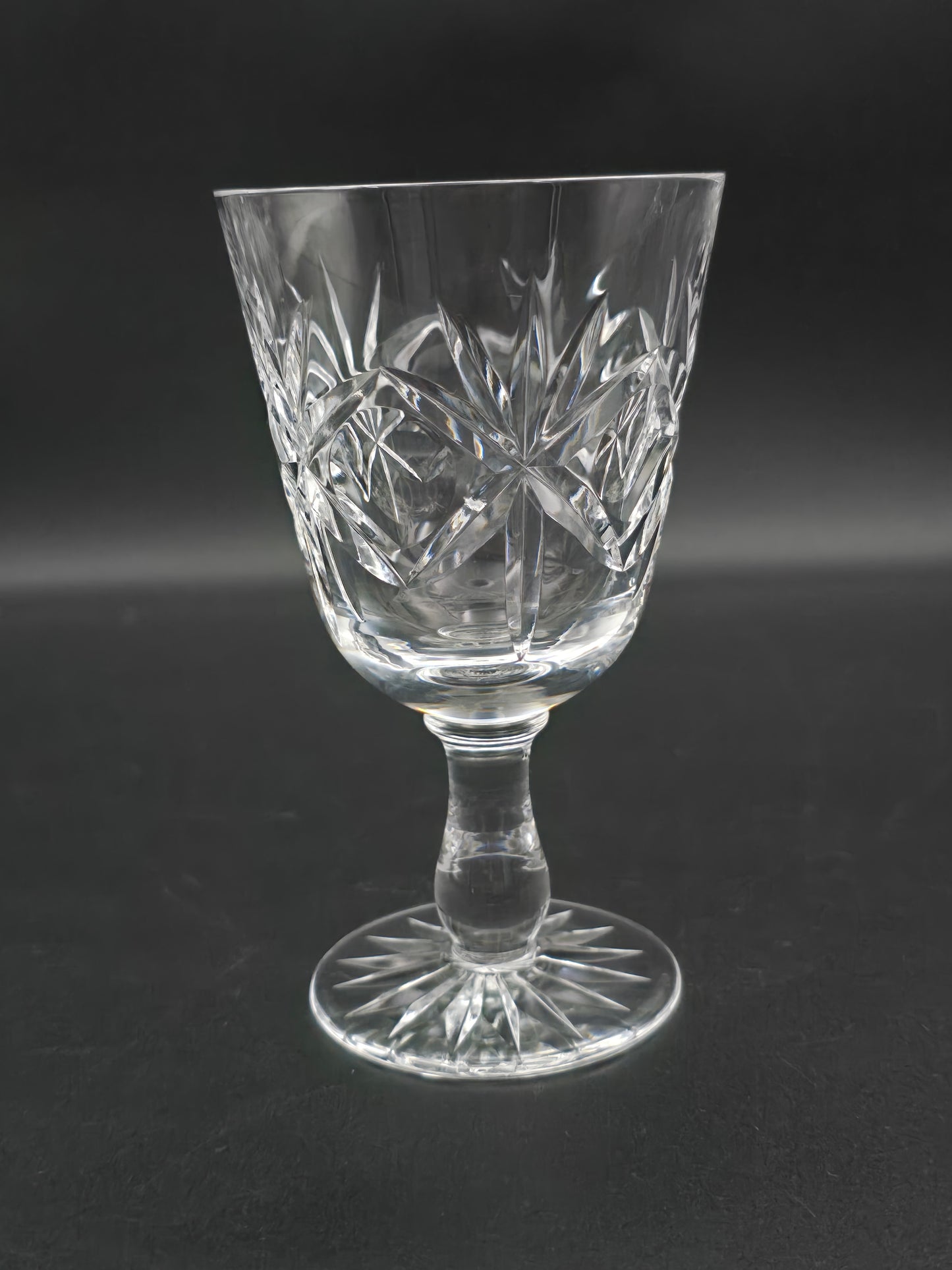 Set of 4* Large Vintage Crystal wine glasses. 250ml