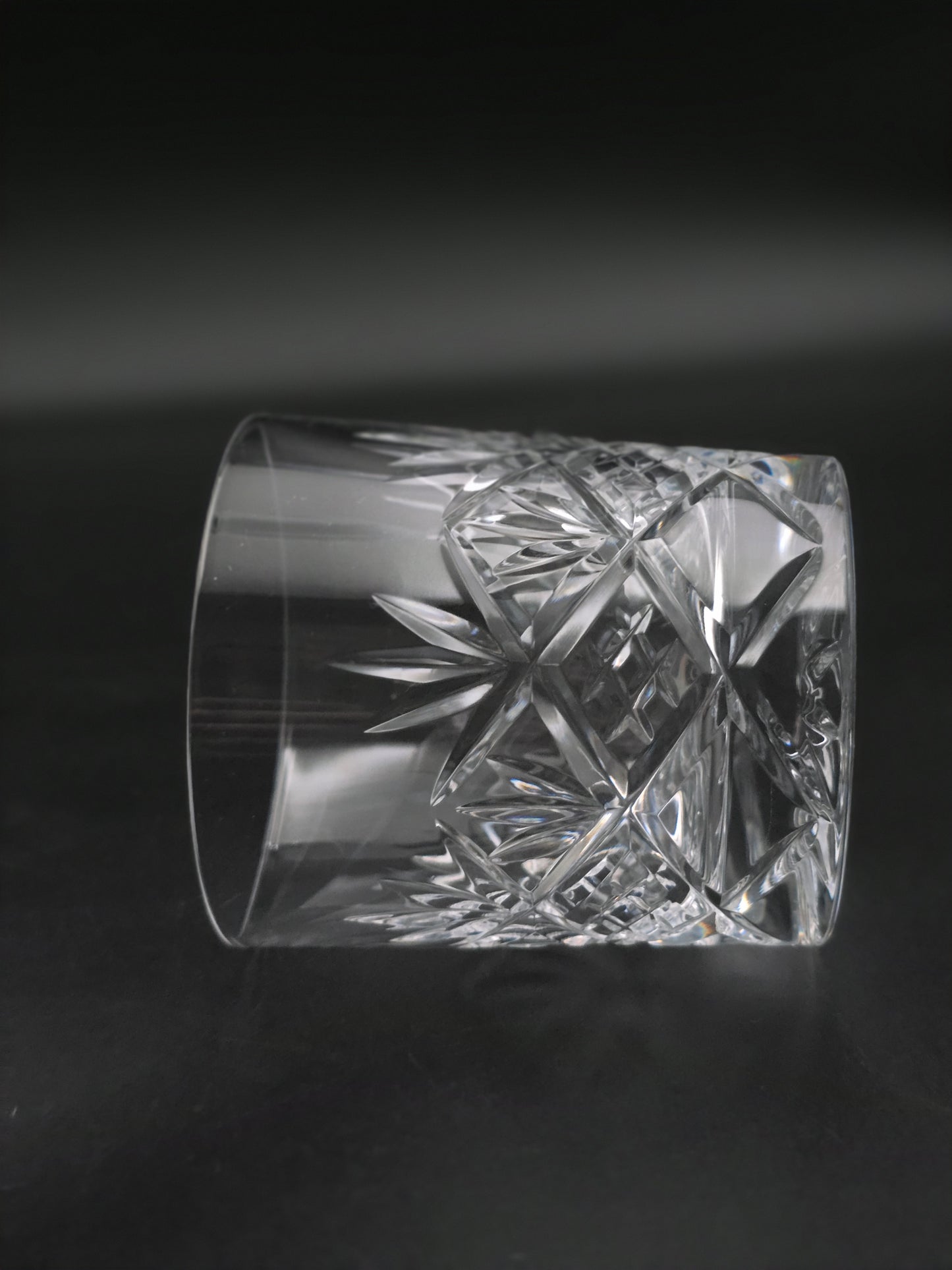 Vintage Heavy-Cut Lead Crystal Tumblers – 10 oz 8.5 cm Tall, Ideal for Whisky, Water or Juice