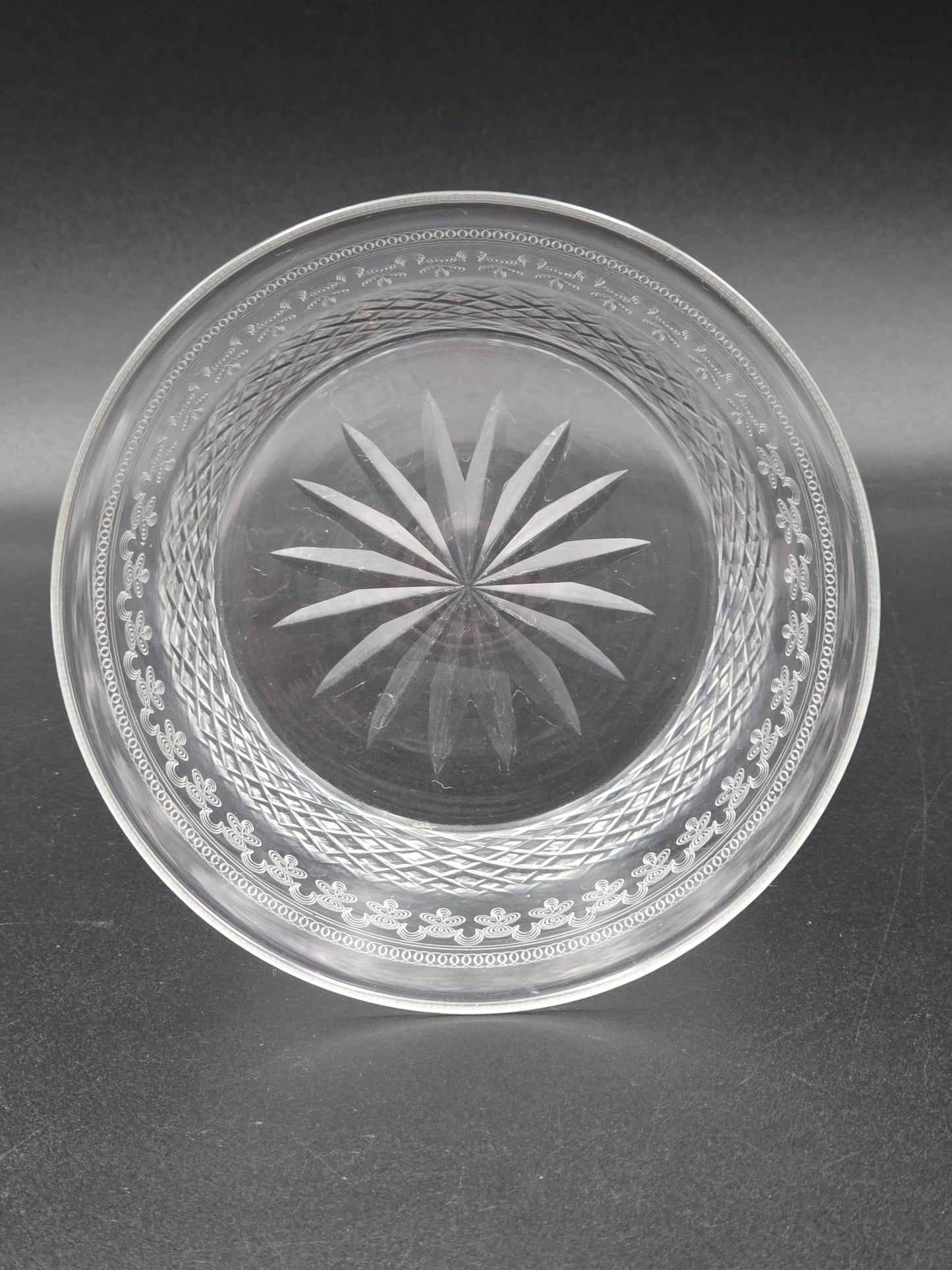 Set of 6 Lady Hamilton Pall Mall Crystal Bowls. 11.5cm wide.