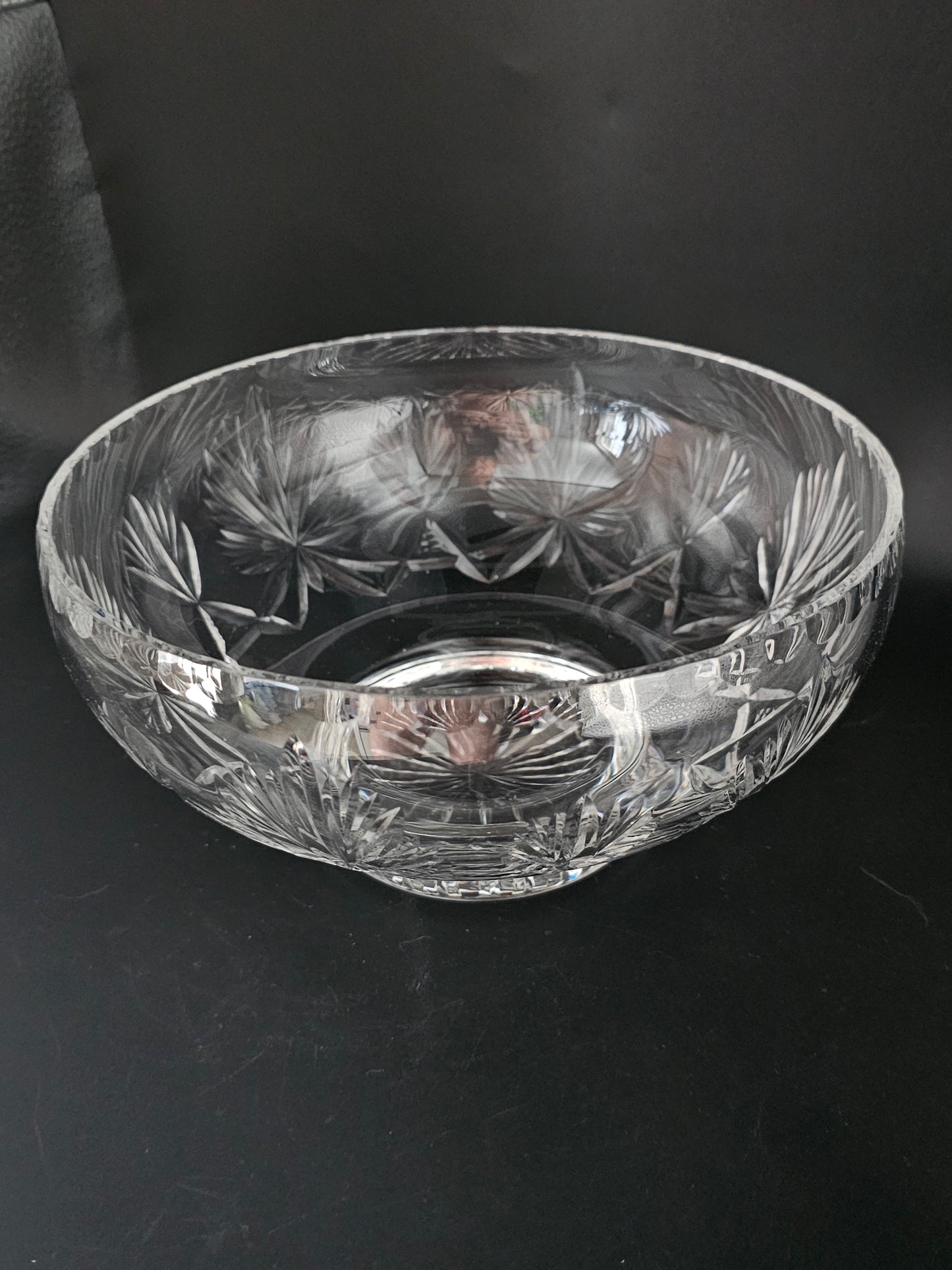 Edinburgh Crystal Glass Salad Bowl. Star Of Edinburgh Classic collection