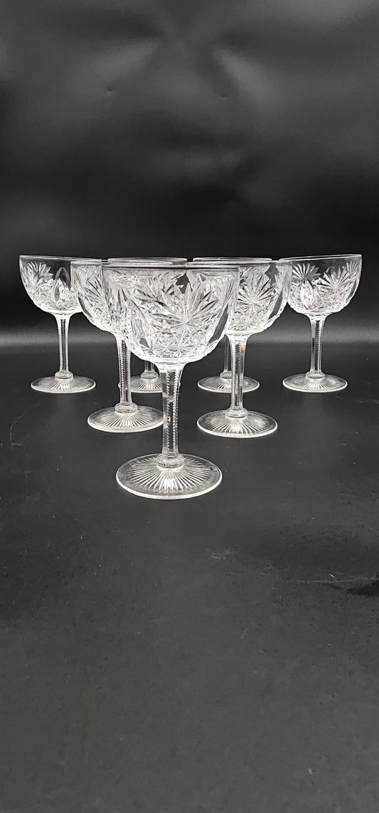 Set of 7 small Crystal liqueur coupes 120ml 11cm tall