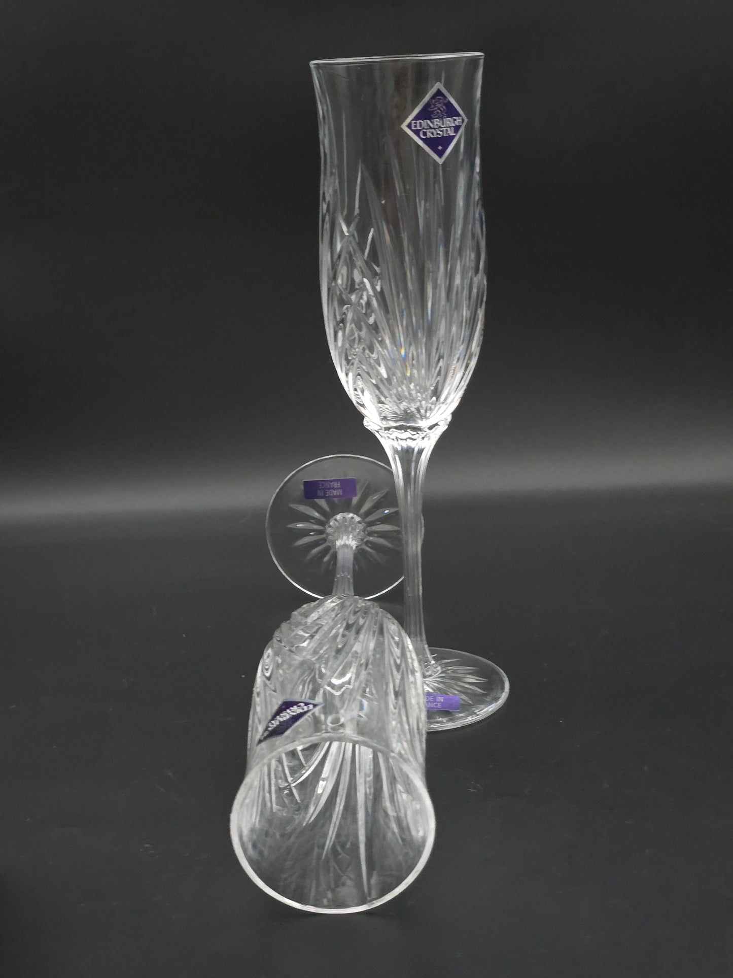 Pair of Edinburgh Crystal Champagne Flutes. 160ml. Boxed