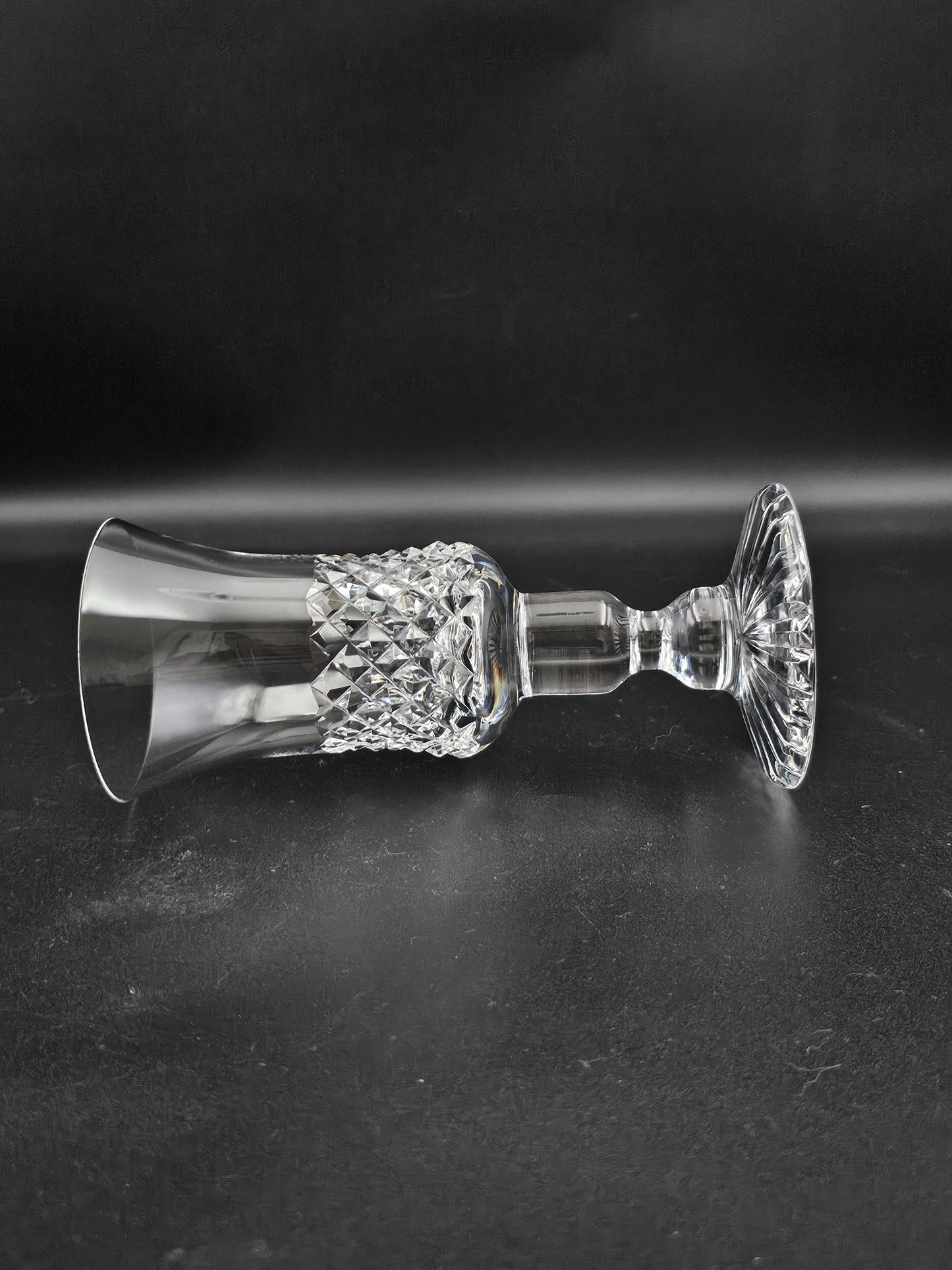 Pair (3) of stunning footed crystal drinking glasses 150ml